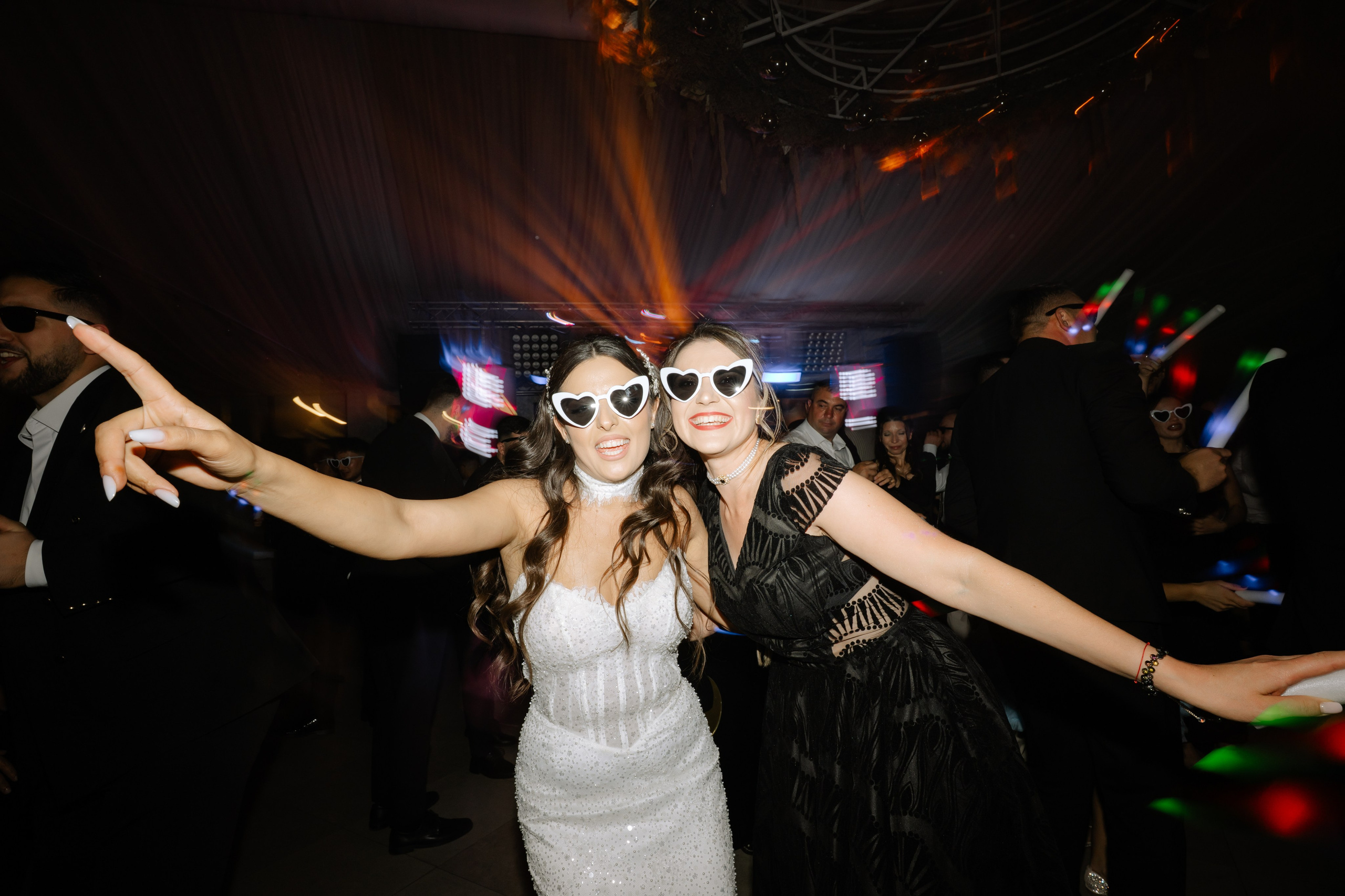 Ana Maria + Flavian | Wedding day. Proud Vision Weddings | Wedding Photography & Films — Servicii profesionale Foto Video Nunta Iasi
