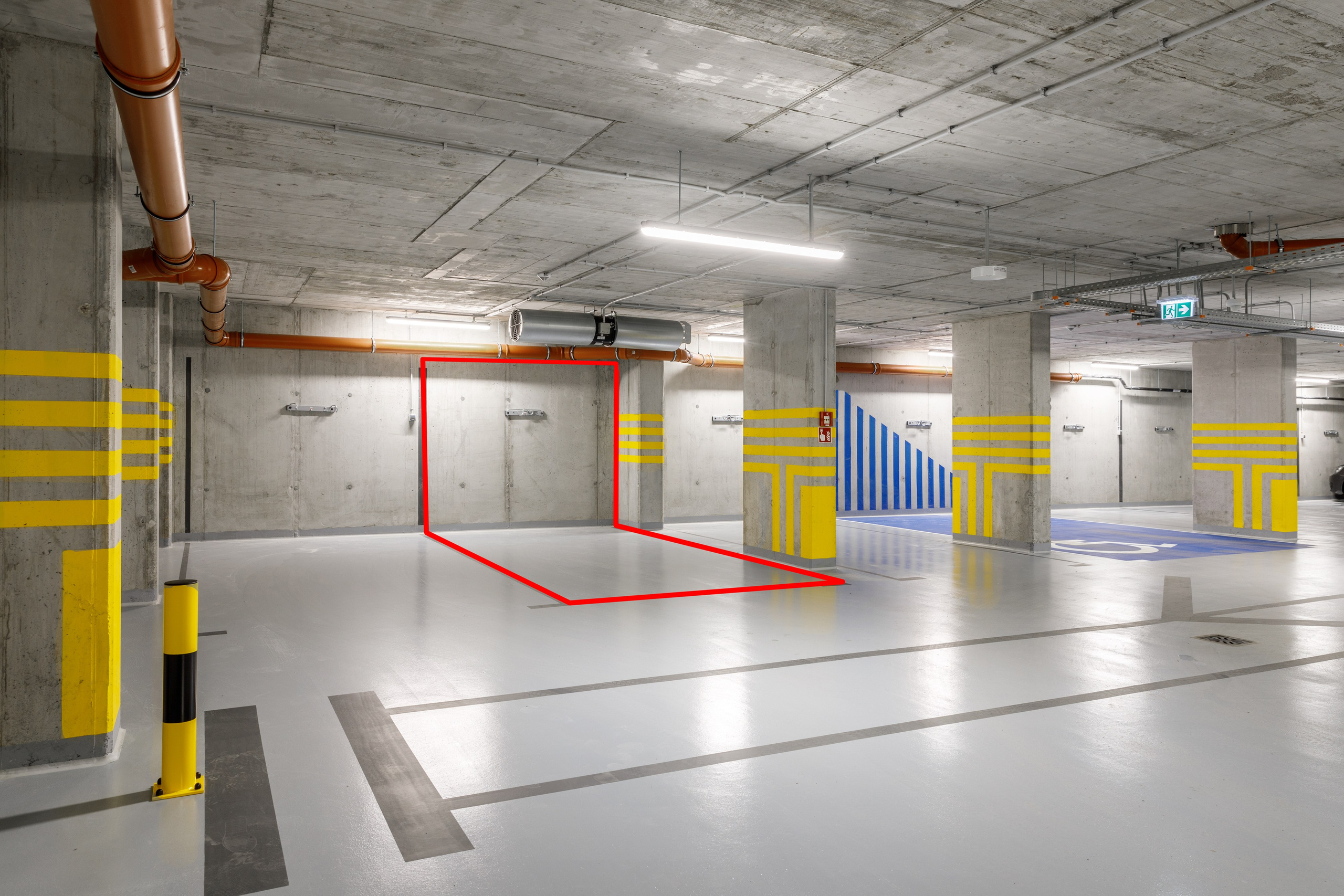 Warszawa Wola miejsce parkingowe. Fotograf Nieruchomości i Wnętrz