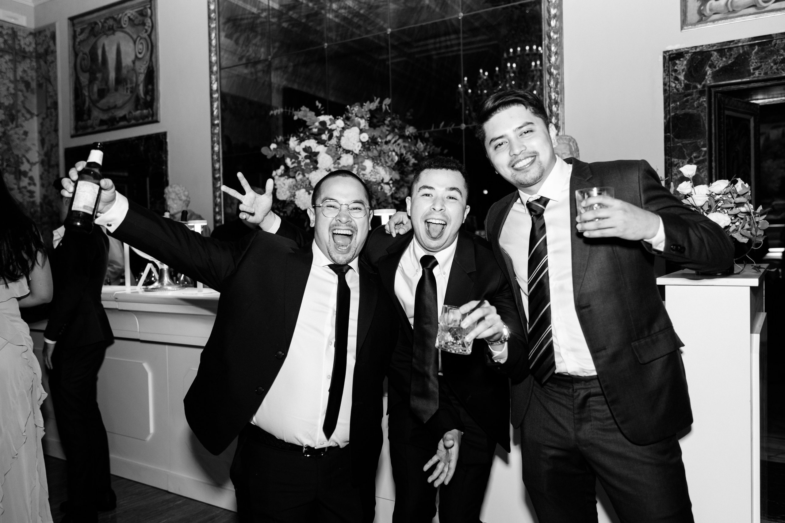 Wedding photographer Italy Rome, Tuscany, Lake Como, Sicily, Puglia. Wedding Photographer Rome Tuscany Como Sicily Puglia Amalfy Italy- Oksana Savenchuk