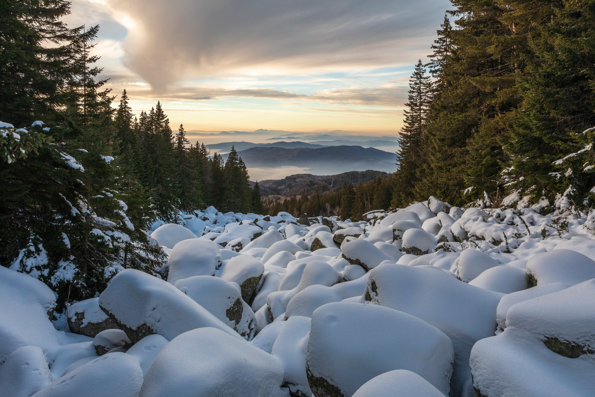 Планини. Александър Сандев - website