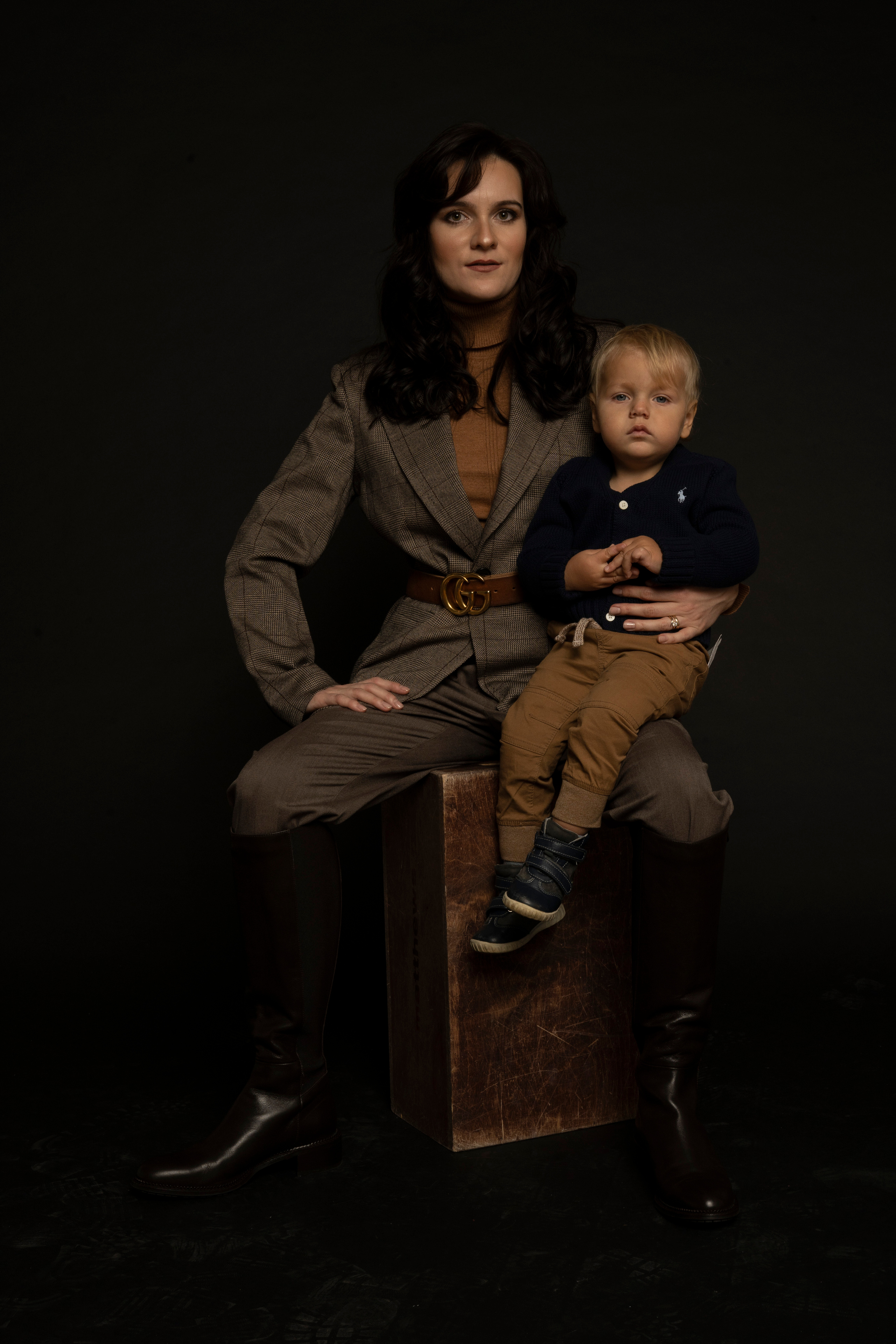 Indira. Modern maternity photographer in Long Island New York