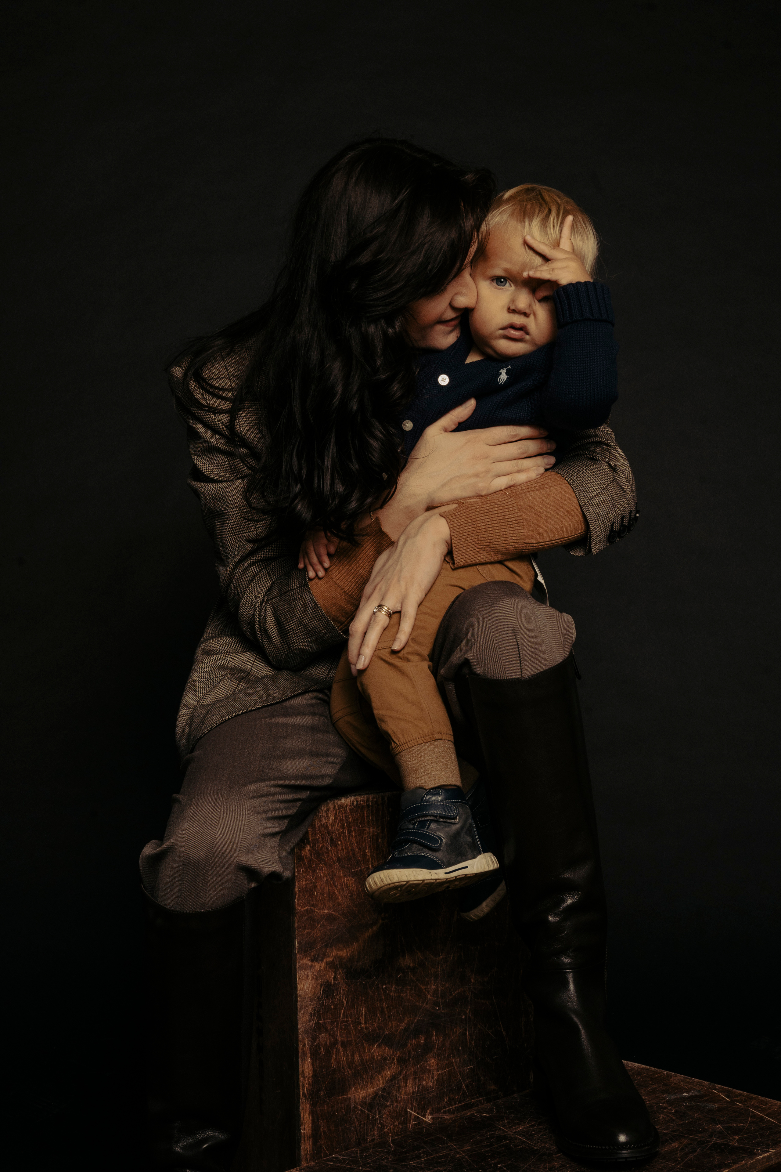 Indira. Modern maternity photographer in Long Island New York