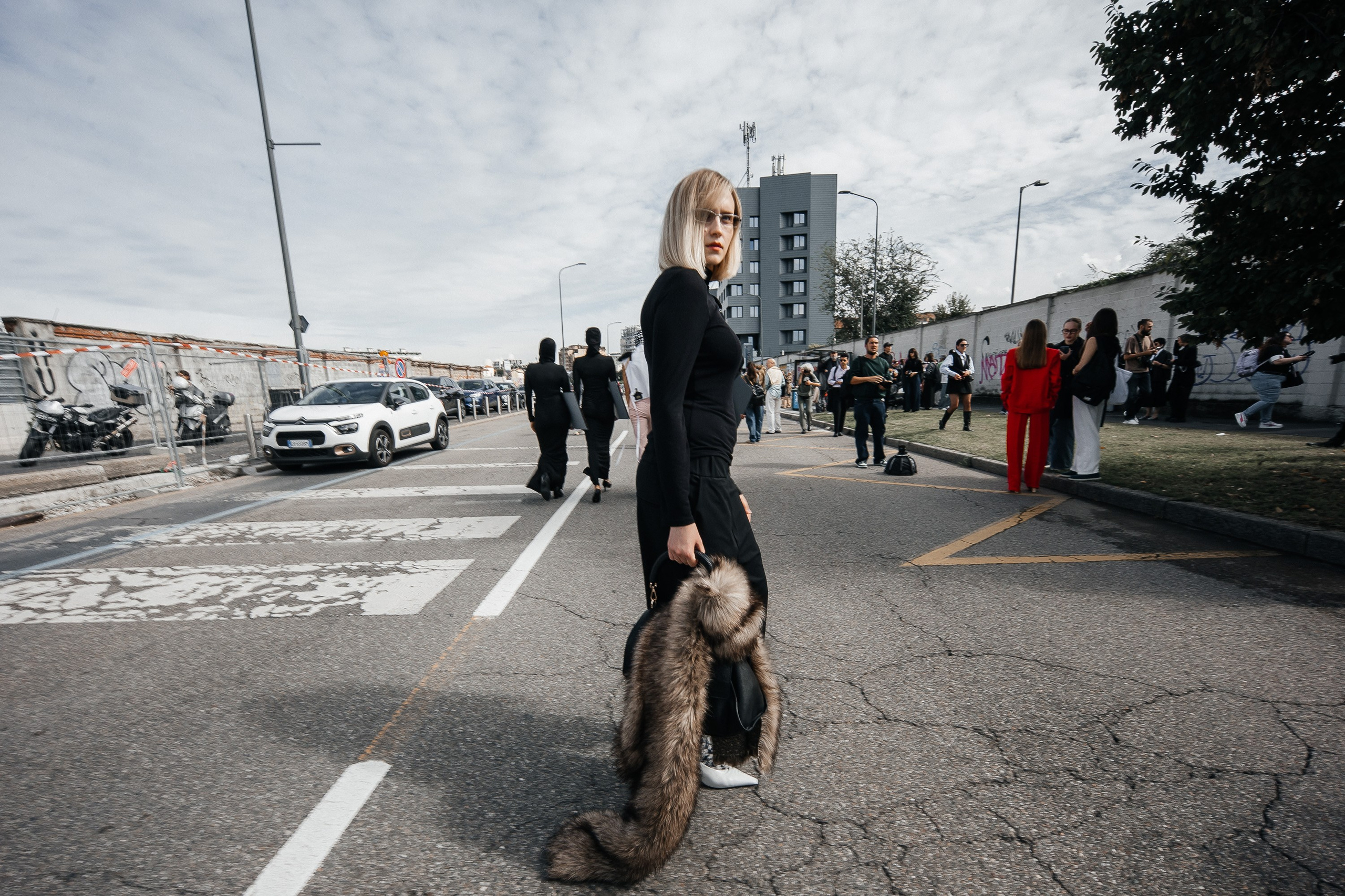 Prada ● Moschino. Valokuvaaja Lahti, Helsinki Elena Salonen