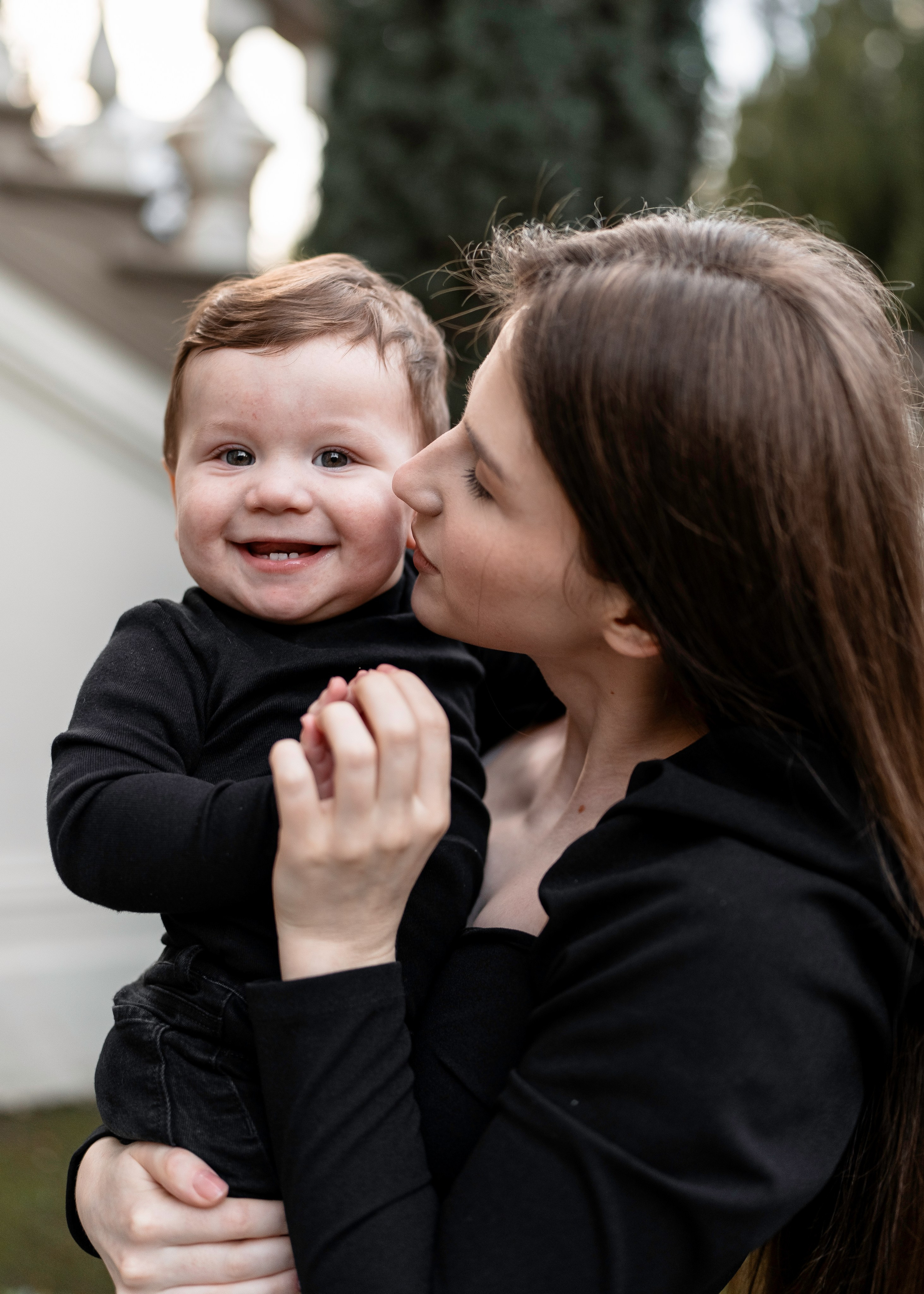 Artem, Nadia & Elisha. Family photographer in Sacramento | Sofia Pavenko