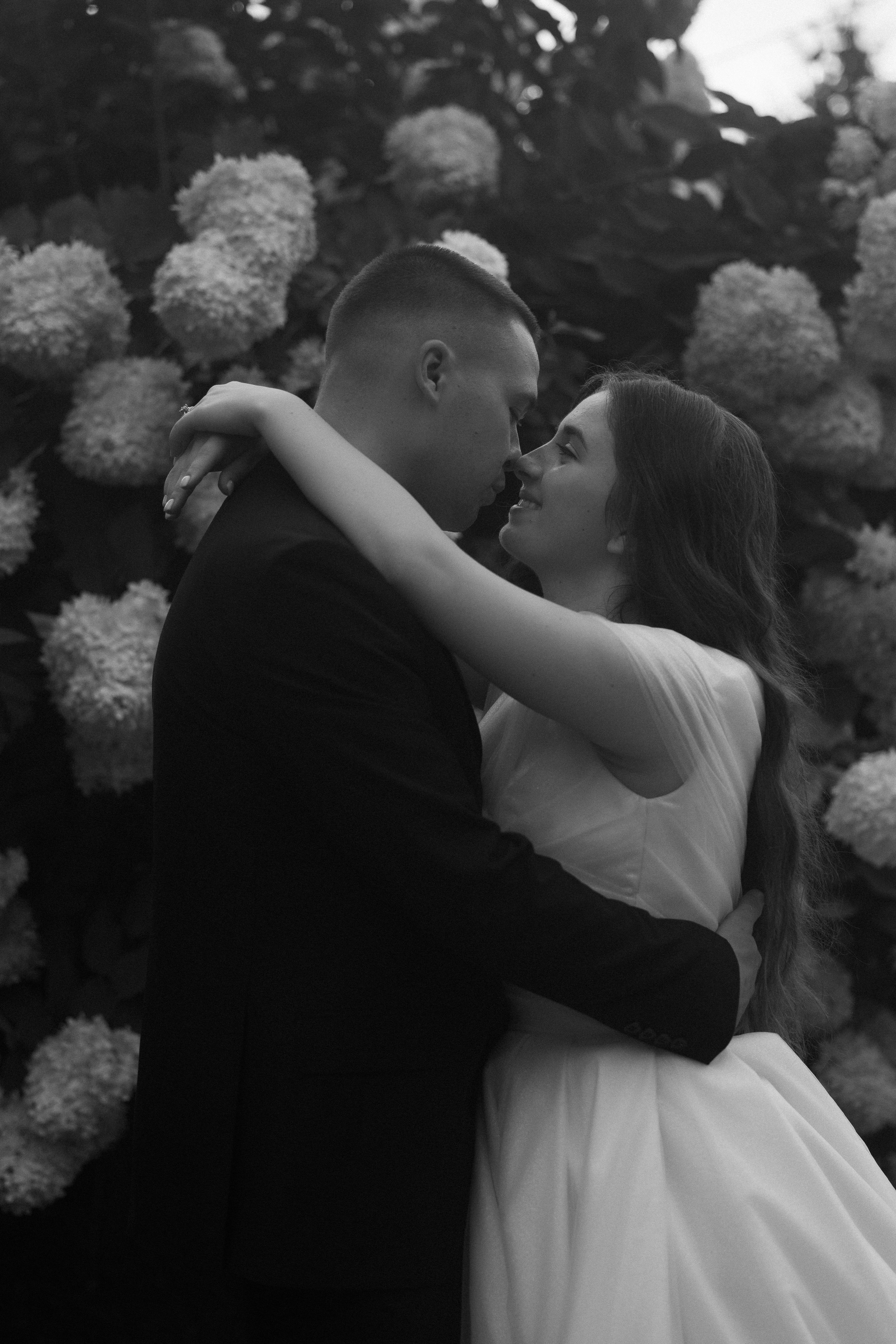 Vitalii and Diana. Massachusetts. Photographer Anastasia Nagibina