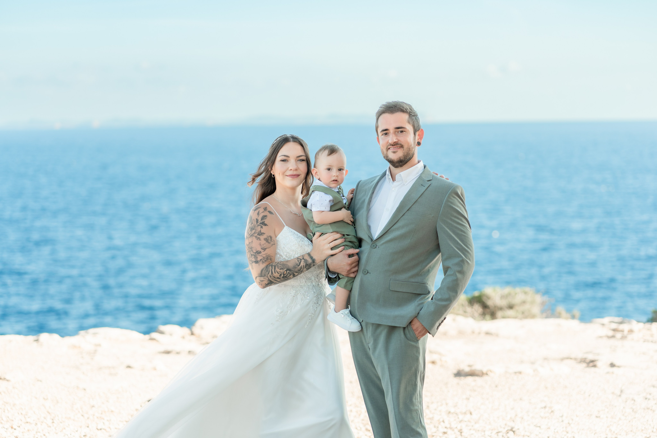 Afterwedding Session P&C. Deine Fotografin auf Mallorca für Familien und Business