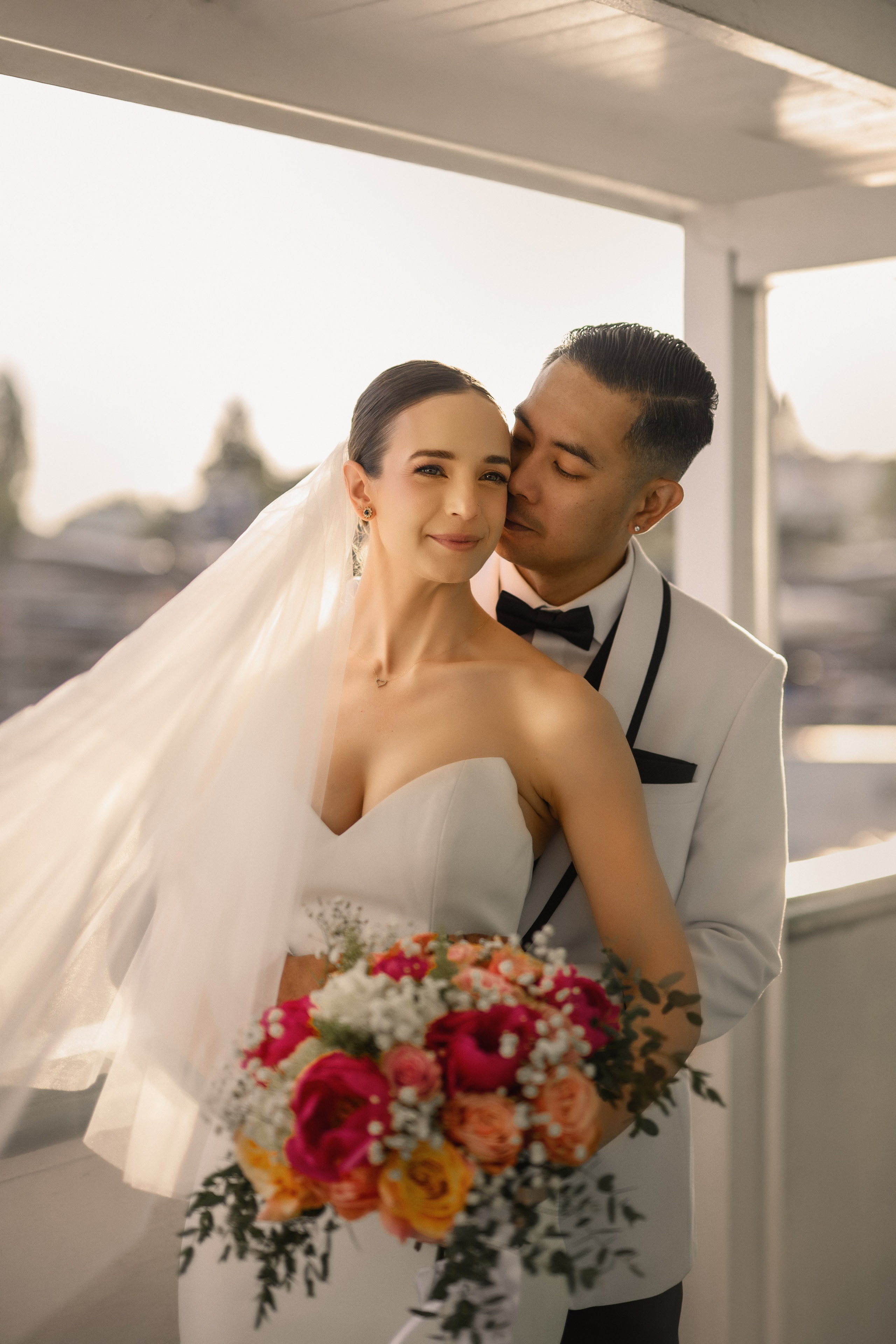 Weddings. Wedding & family photography in Seattle area. Helen Michelle photographer