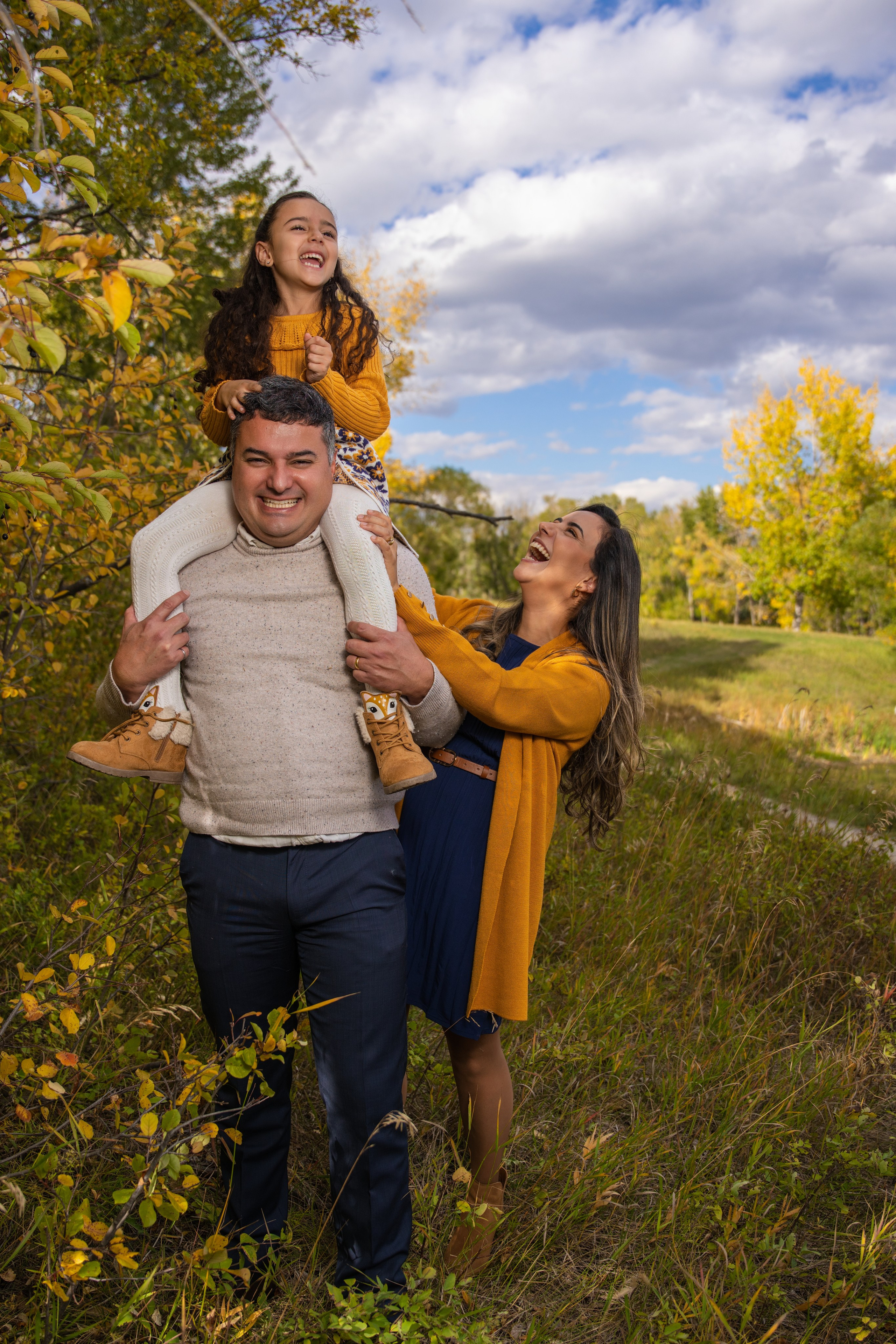 Marcia’s Family. Carlos Lima Photography — Photographer in Calgary
