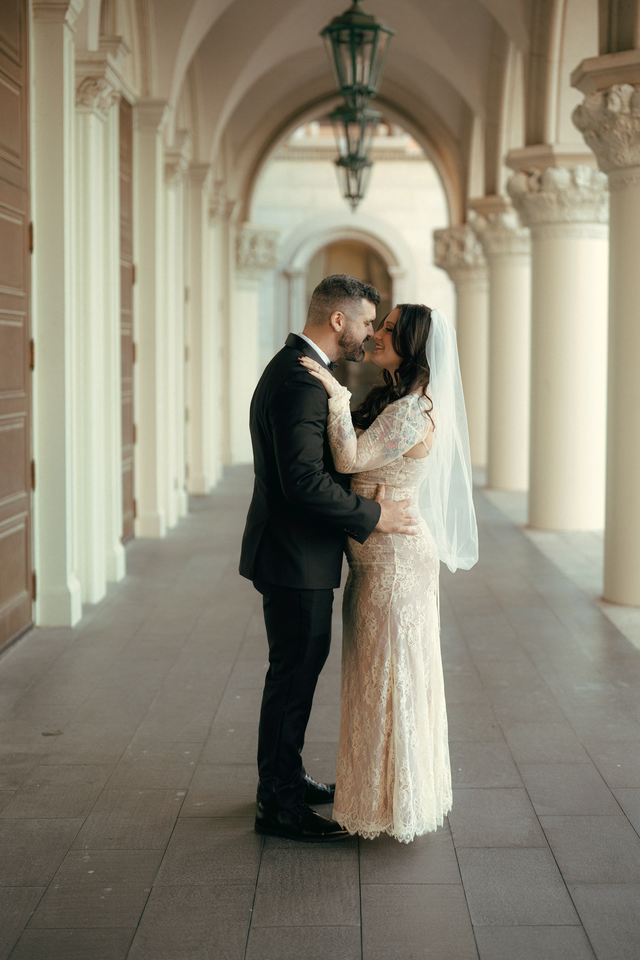 Brianna&Daniel. Wedding & elopement photographer Viktoriya Kravtsov. Las Vegas