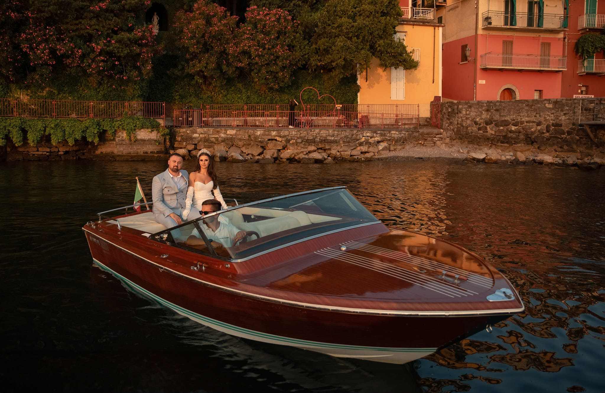 Persida & Ergys. Fotografo matrimonio Lago di Como Ferrari Media Production