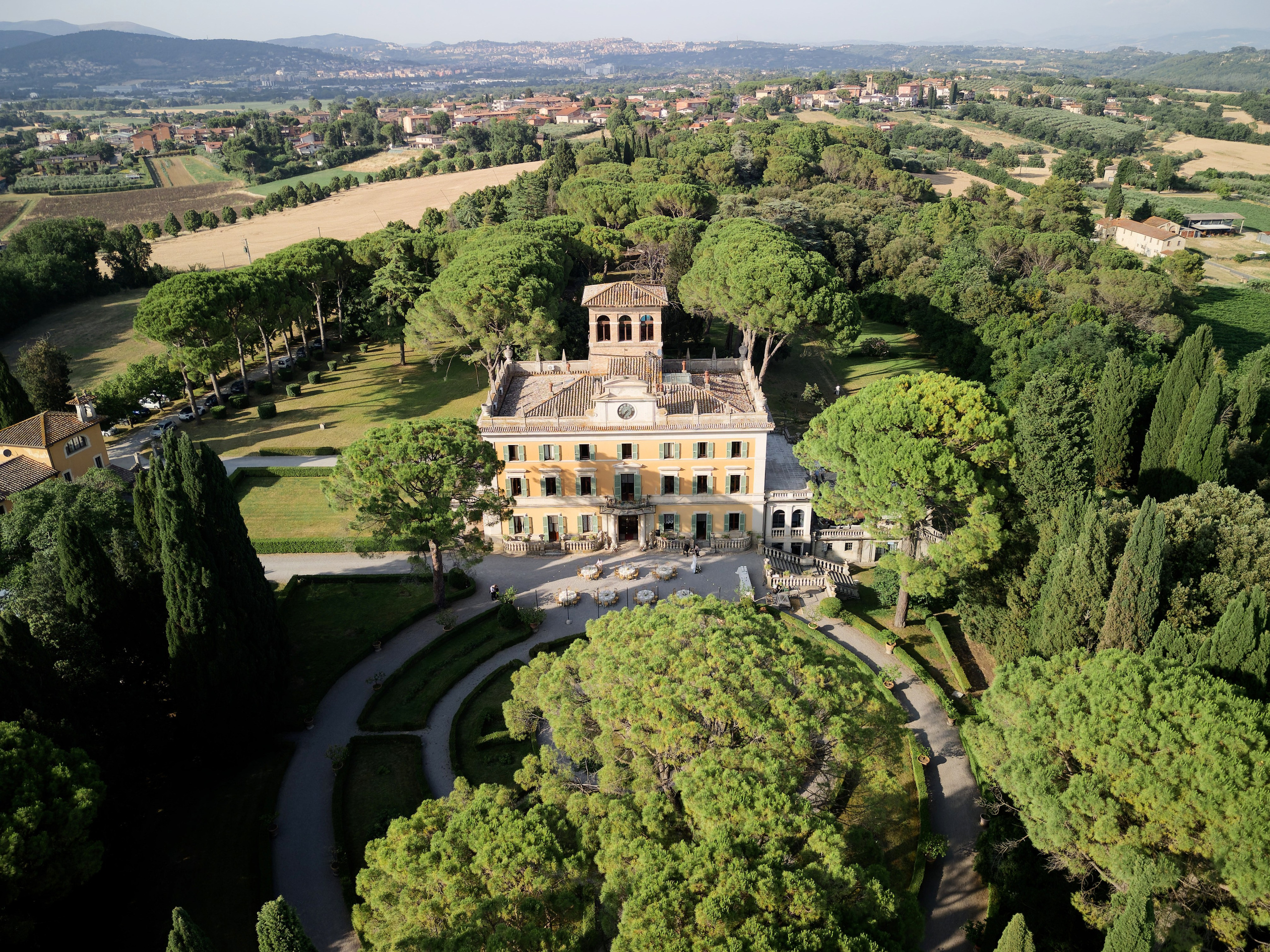 Wedding at La Torre di Pila, Umbria, Italy
