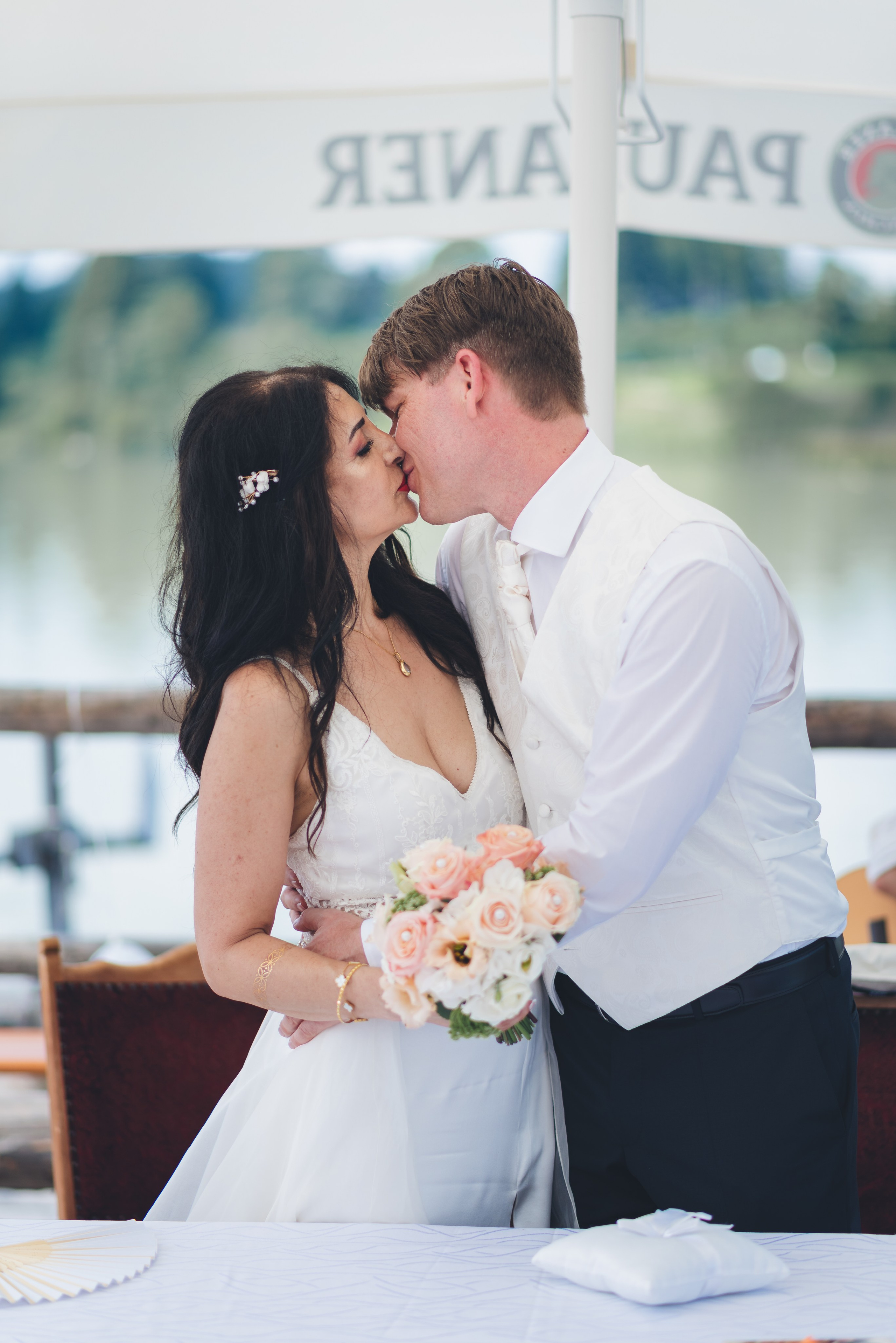 Jins & Jens. Fotograf de nuntă în Germania