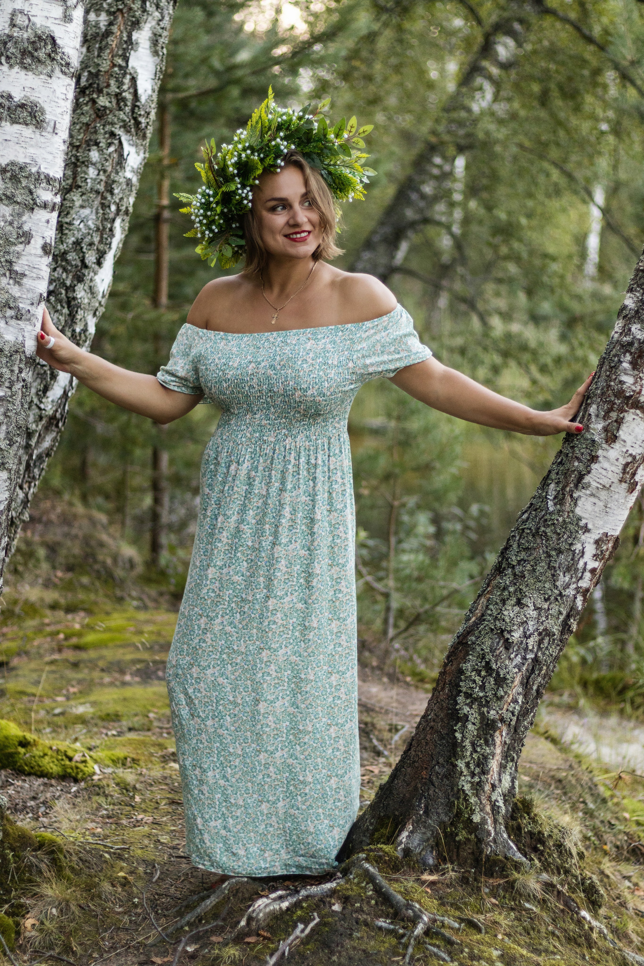 Фотосессия Светланы на природе в лесу