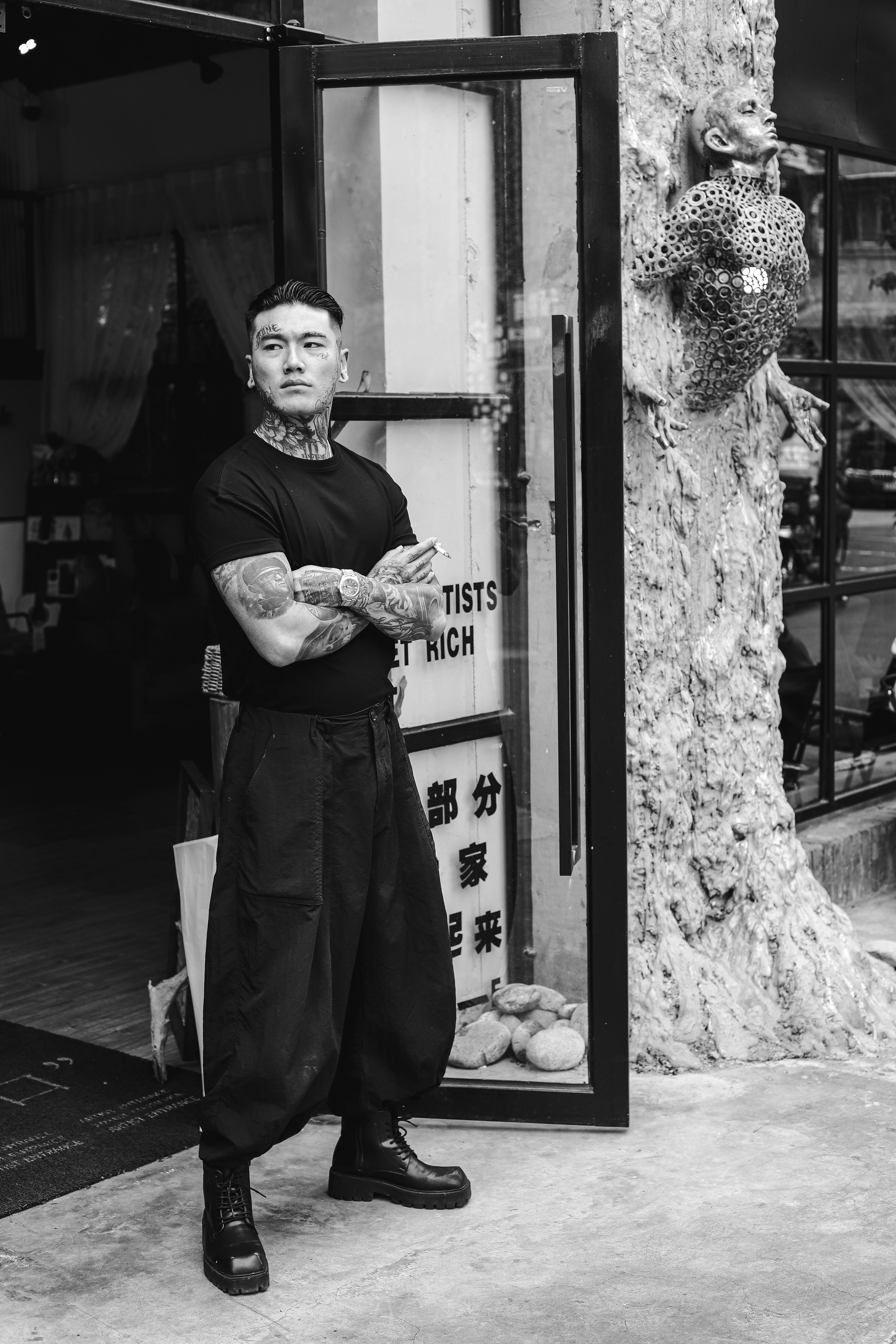 Eee. Editorial Portrait Photographer in Brighton specialising in Men, Artists and Performers | Violeta Orlauskaite