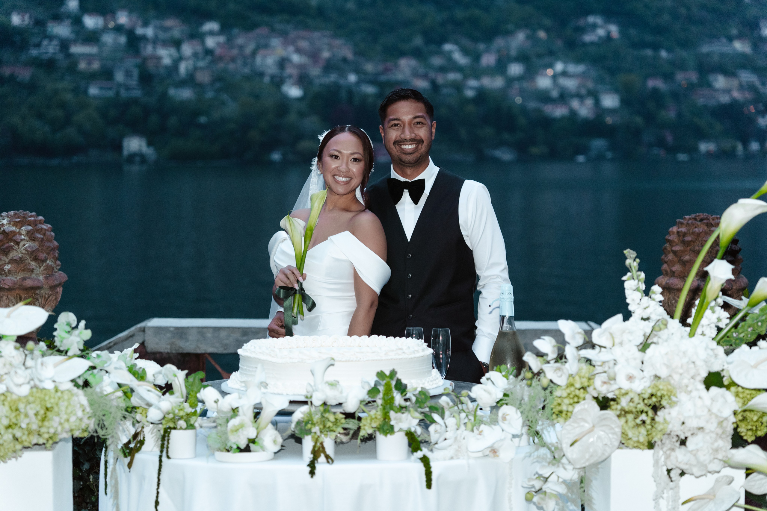 BEATRICE AND RAFAELE_LAKE COMO_Villa Regina Teodolinda. PHOTOGRAPHER IN ITALY