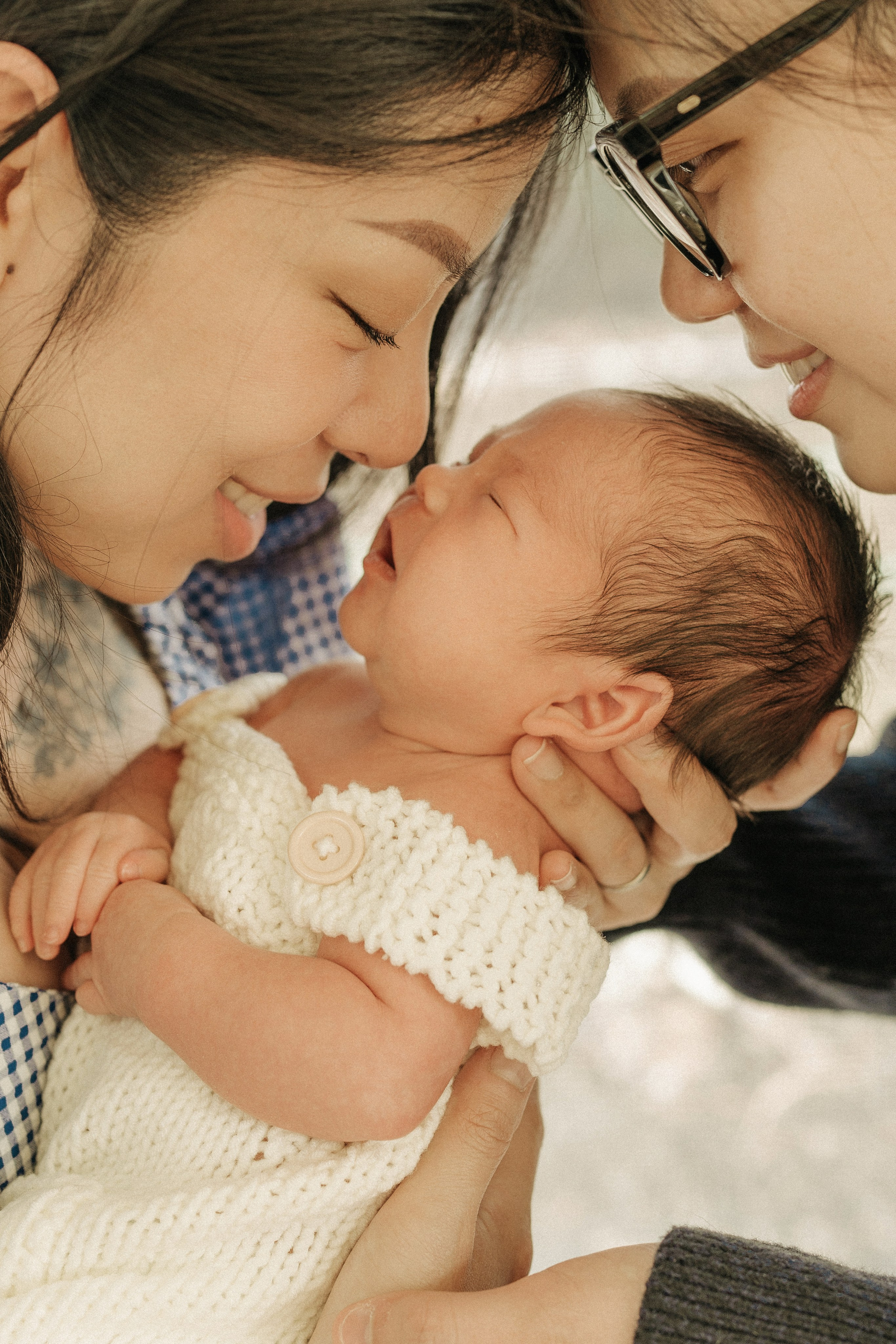 Yen&Tuyet. Wedding and family photographer and videographer PA, NJ, NY, DE, MD