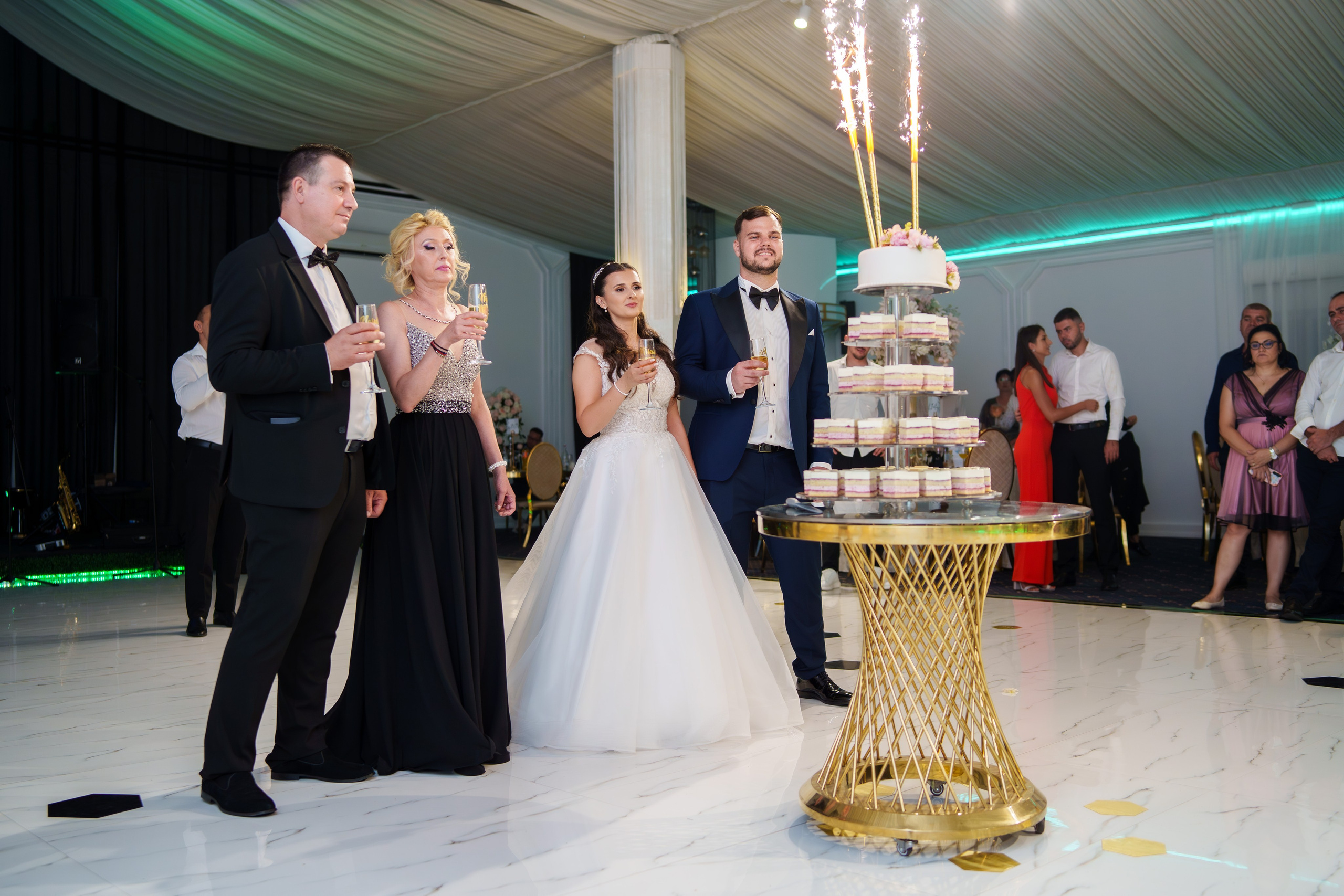 Catalin & Cristina. B|P Weddings - Fotograf & Videograf - București||0730017811
