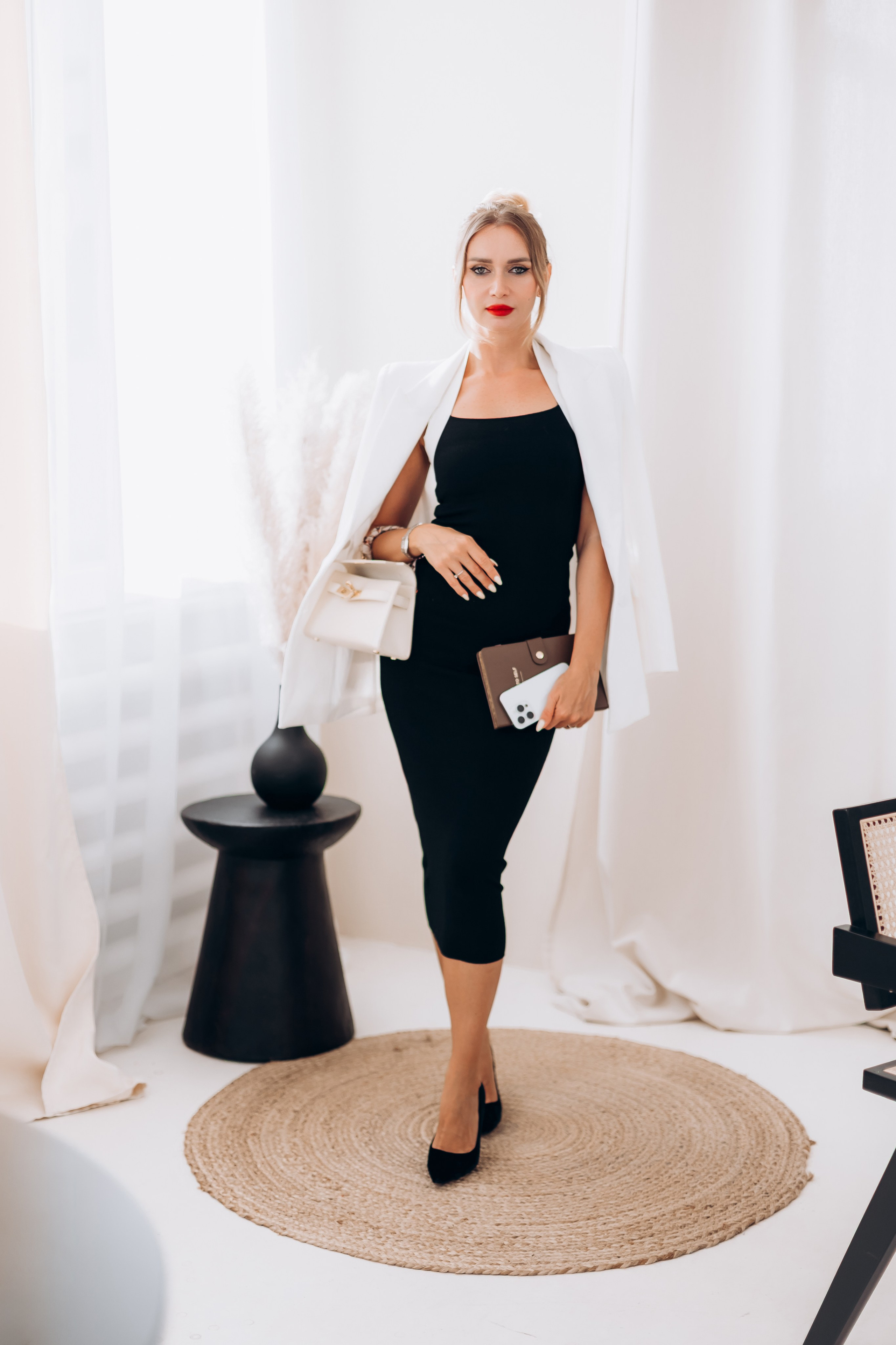 Anastasia (business portrait). Wedding and Family Photograph