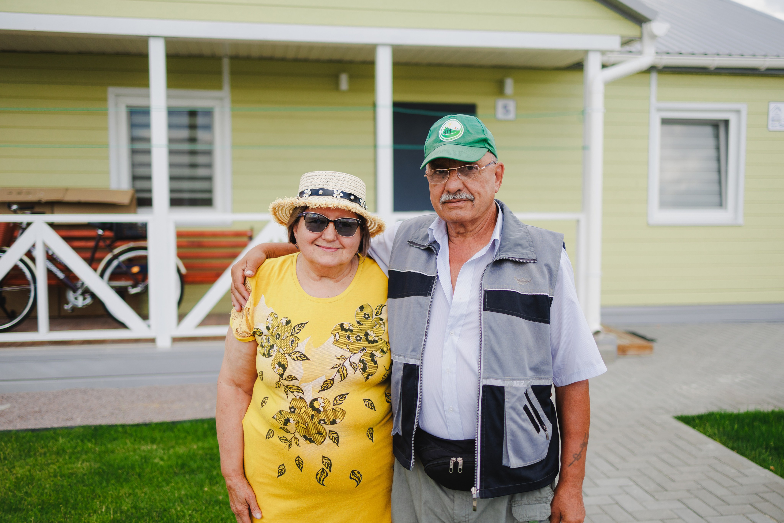 Family Shmarov. Senior Chudo Village