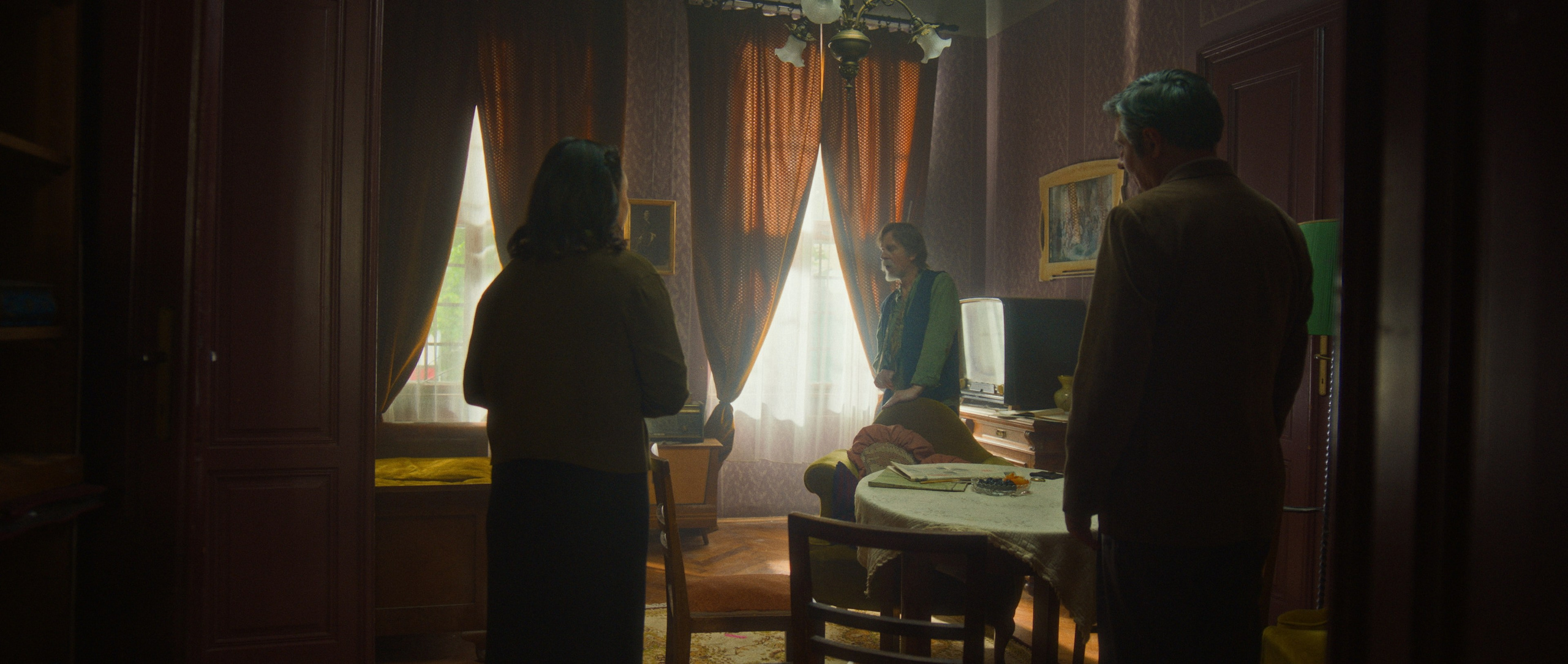 Ruski Konzul. Commercial and studio photographer in Belgrade