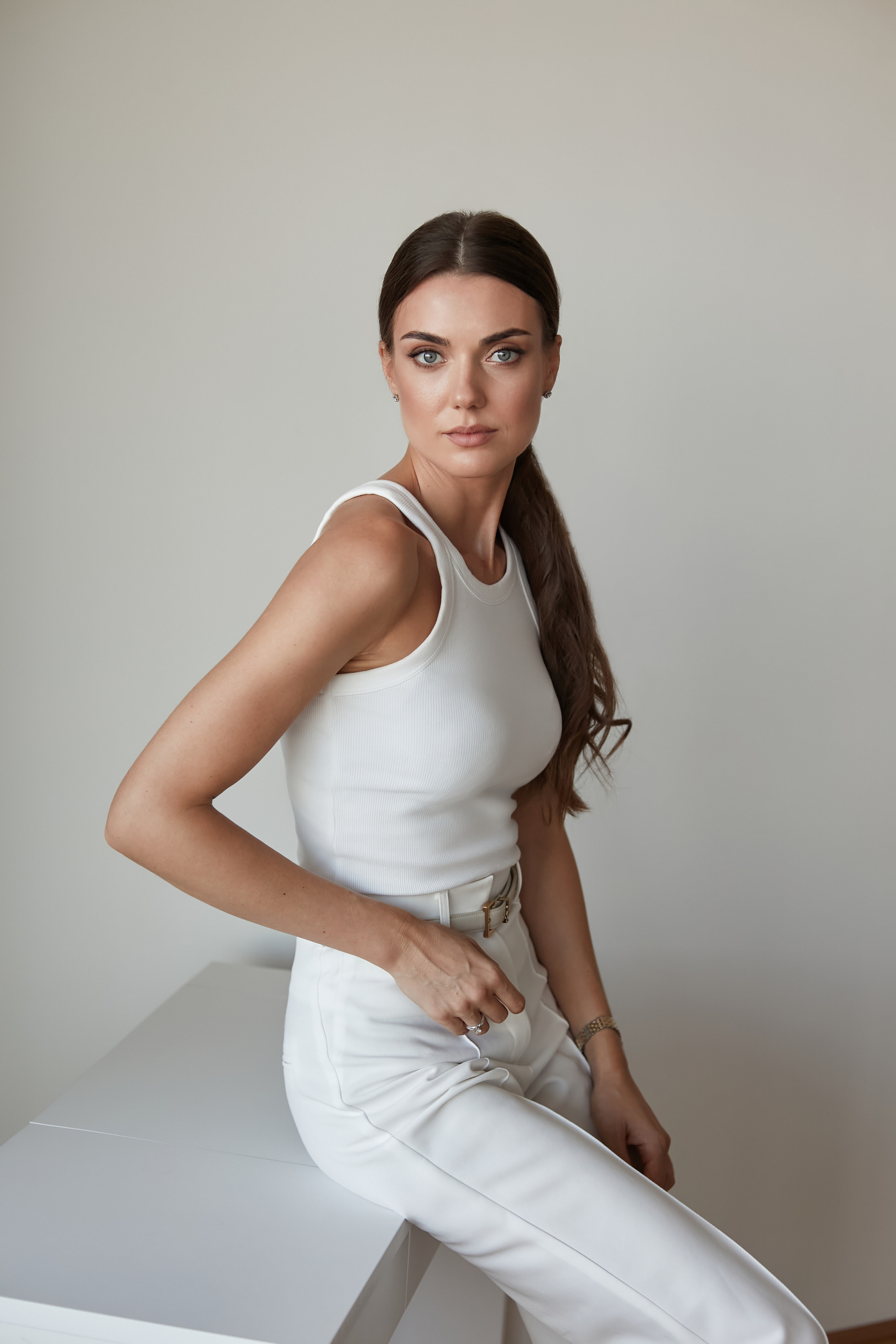 Lawyer Valeria. Amazing photo session at a time convenient for you. Y