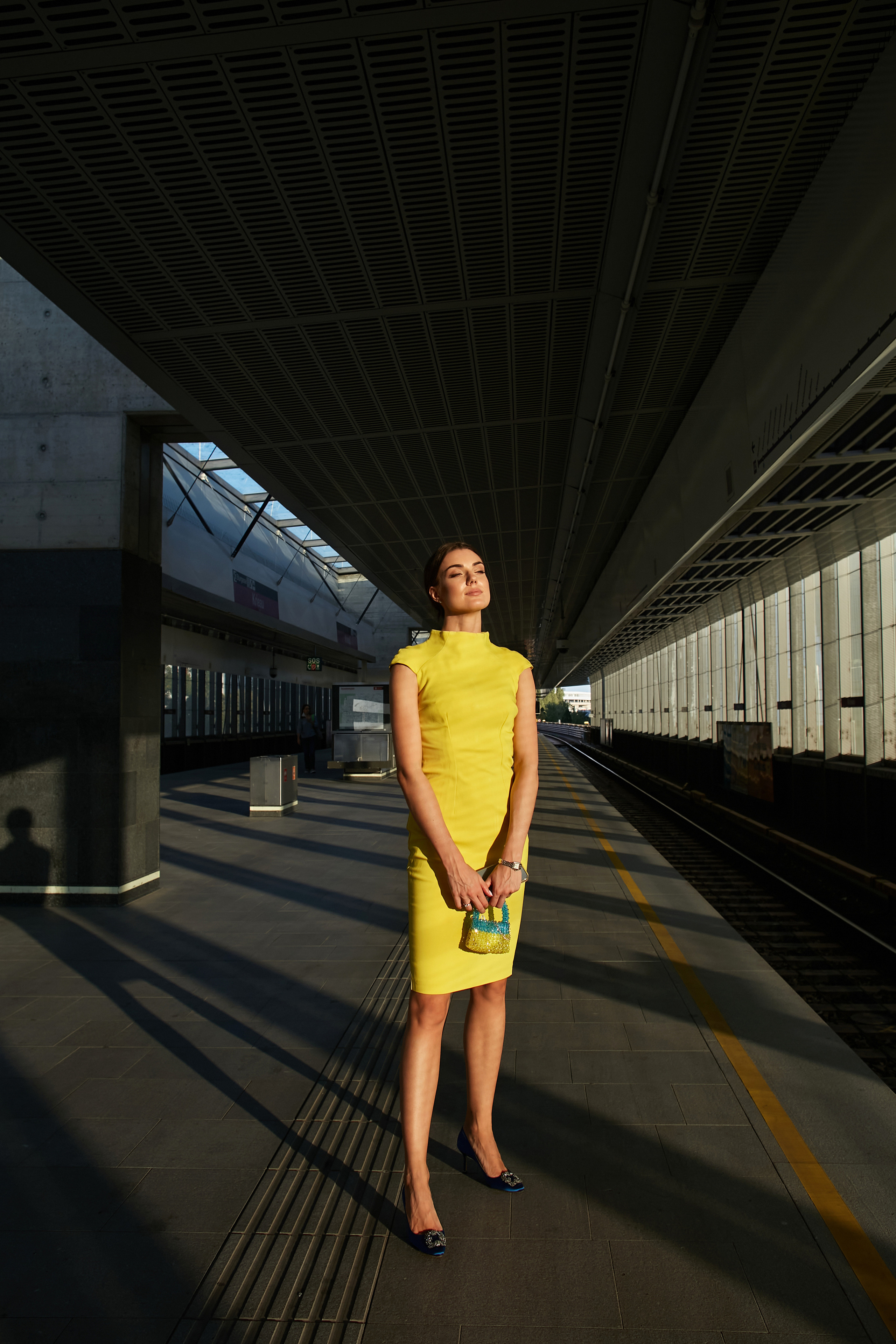 Lawyer Valeria. Amazing photo session at a time convenient for you. Y