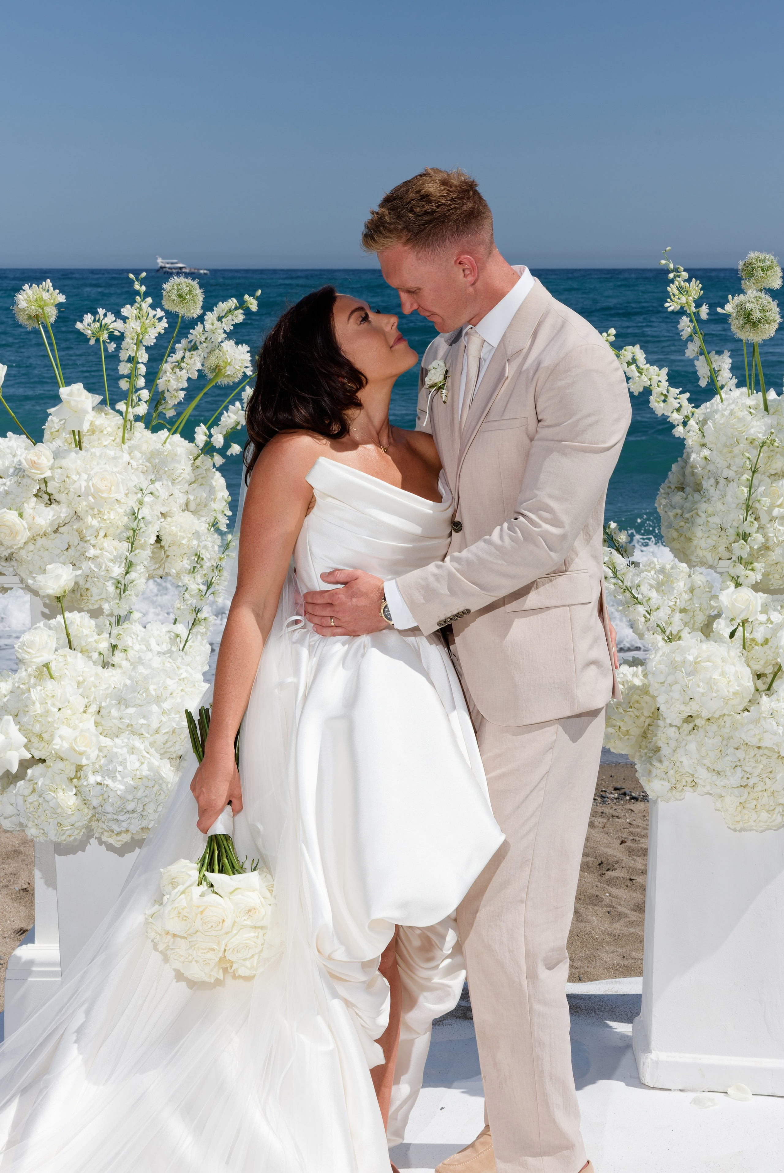 Beach Wedding in Marbella PREVIEW. Destination Wedding Photographer — Nikita Burtsev