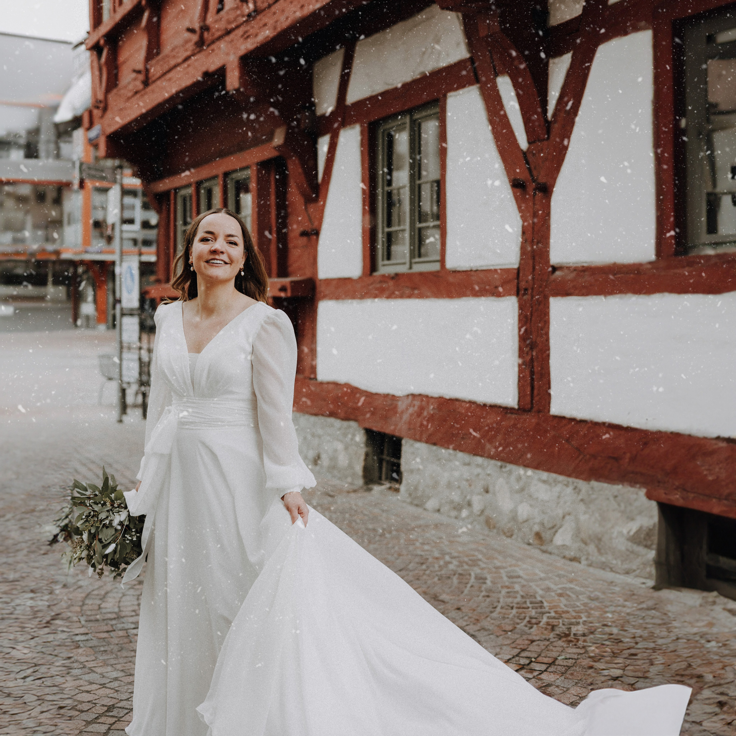 Joelle & Marius. GoldenHourStory