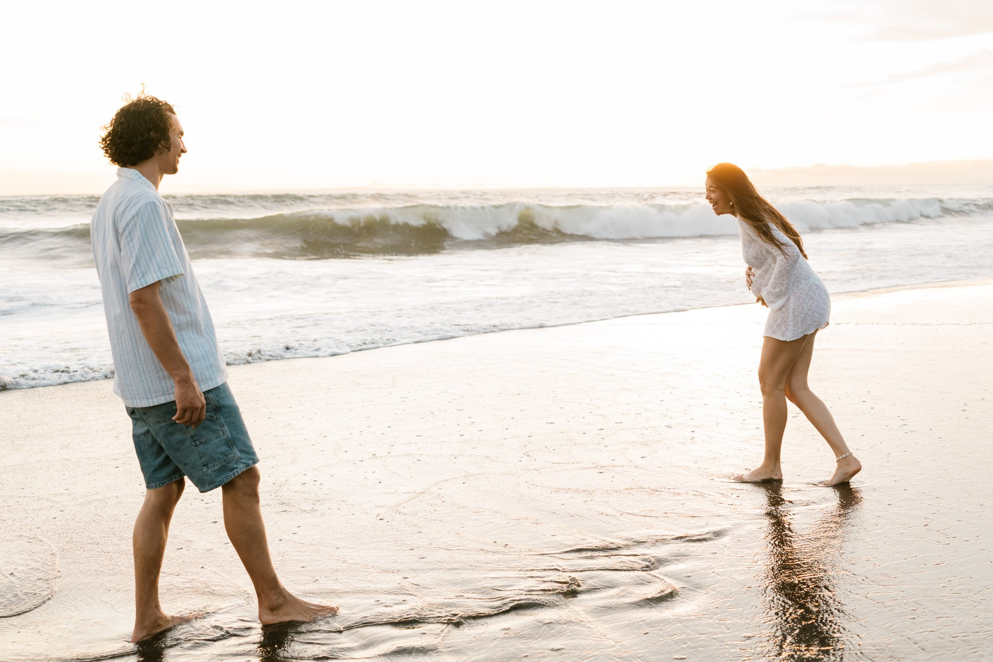 LARISSA & SJUUL MATERNITY. Female Photographer in Bali