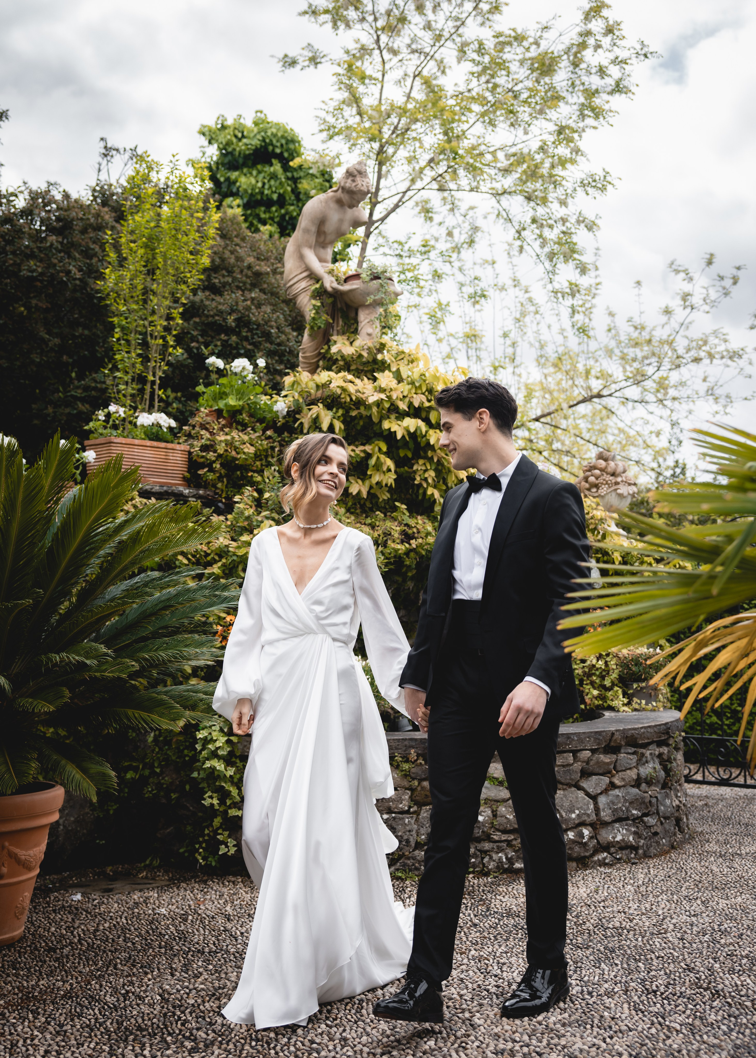 Tuscany Wedding Villa La Commenda Concordia. Professional wedding photographer in Copenhagen, Denmark — Julia Byron