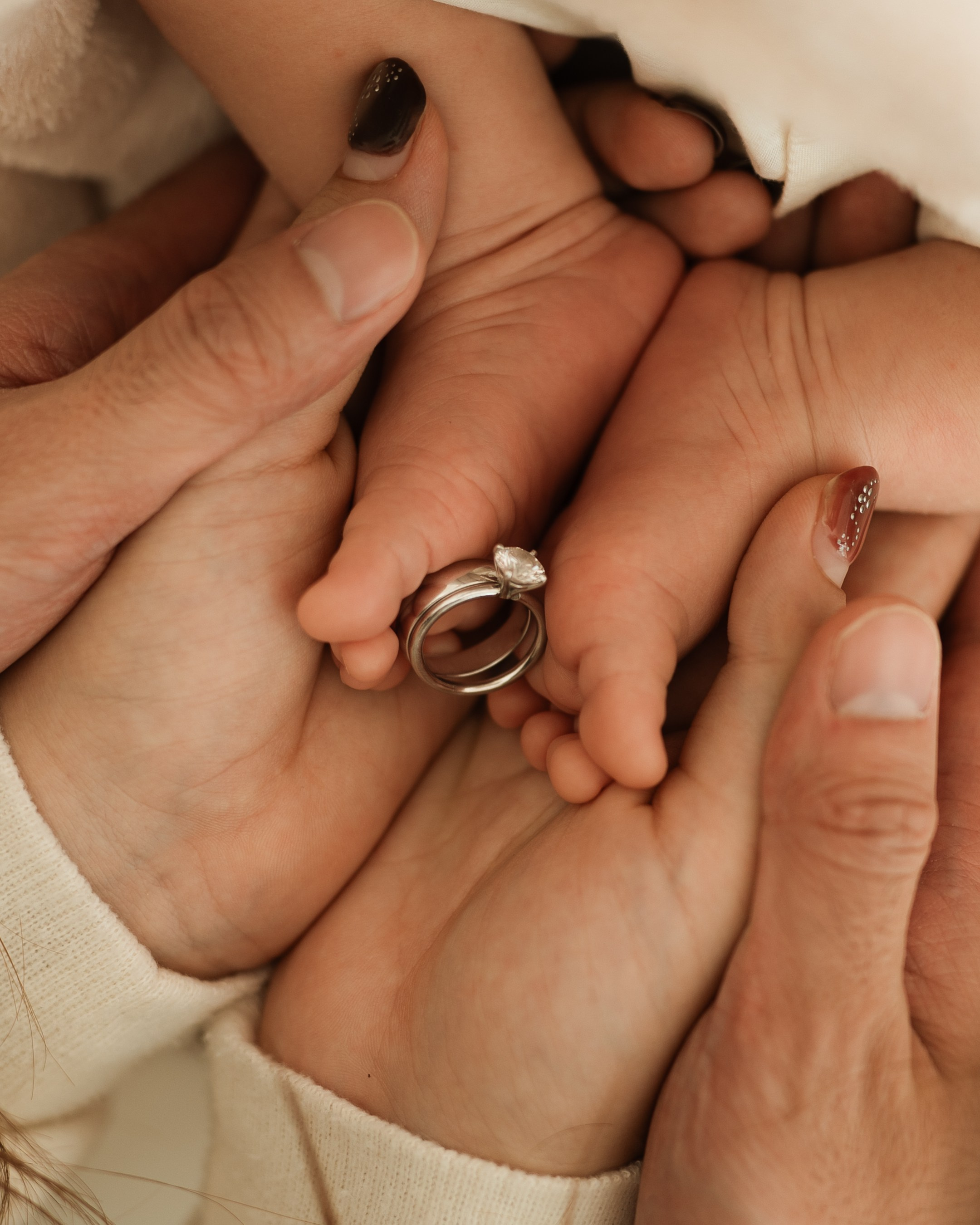 Bay Area Family, Maternity & Newborn Photographer | Ainura Photography