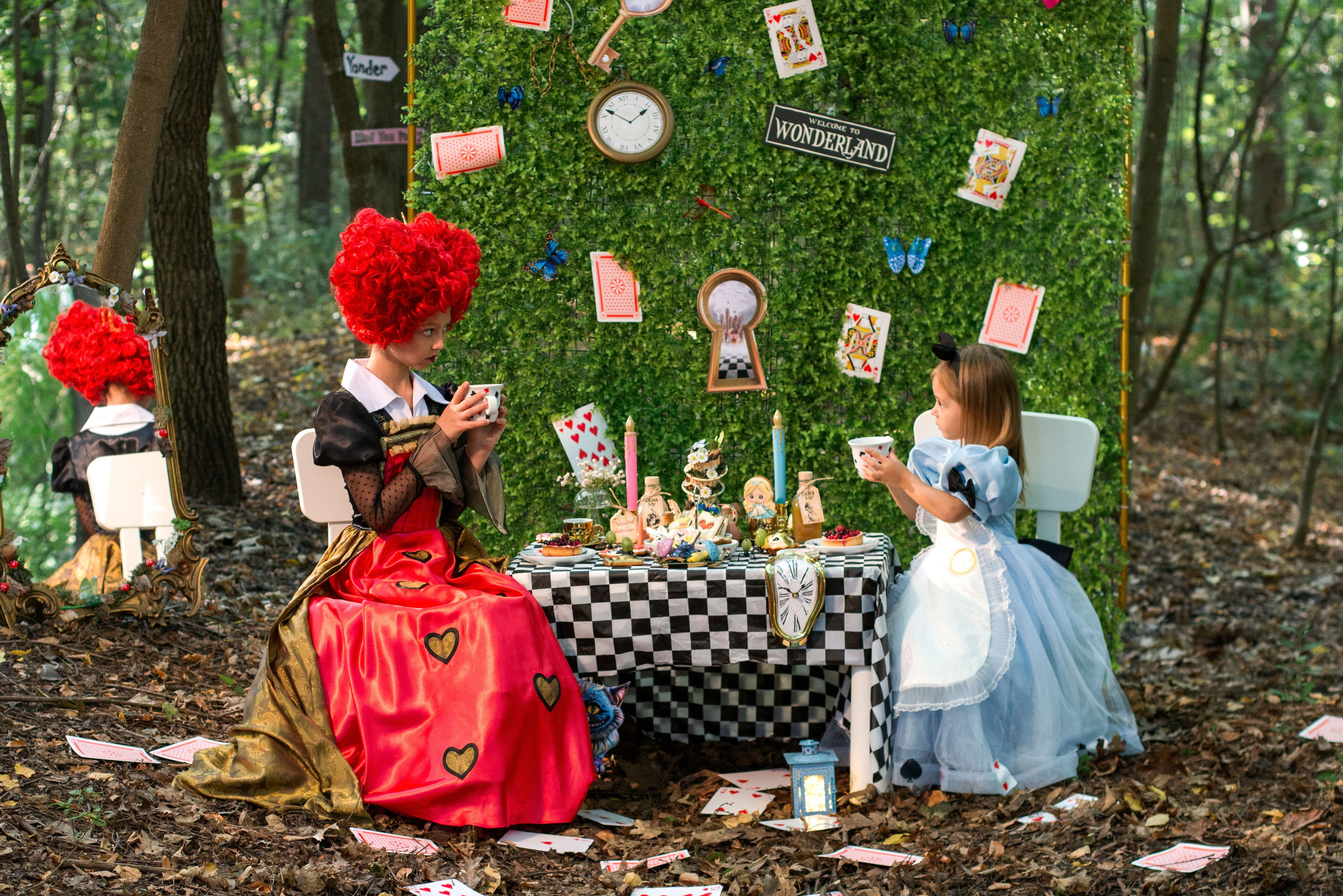 Алиса в стране чудес. Детский и семейный фотограф в г. Бельцы