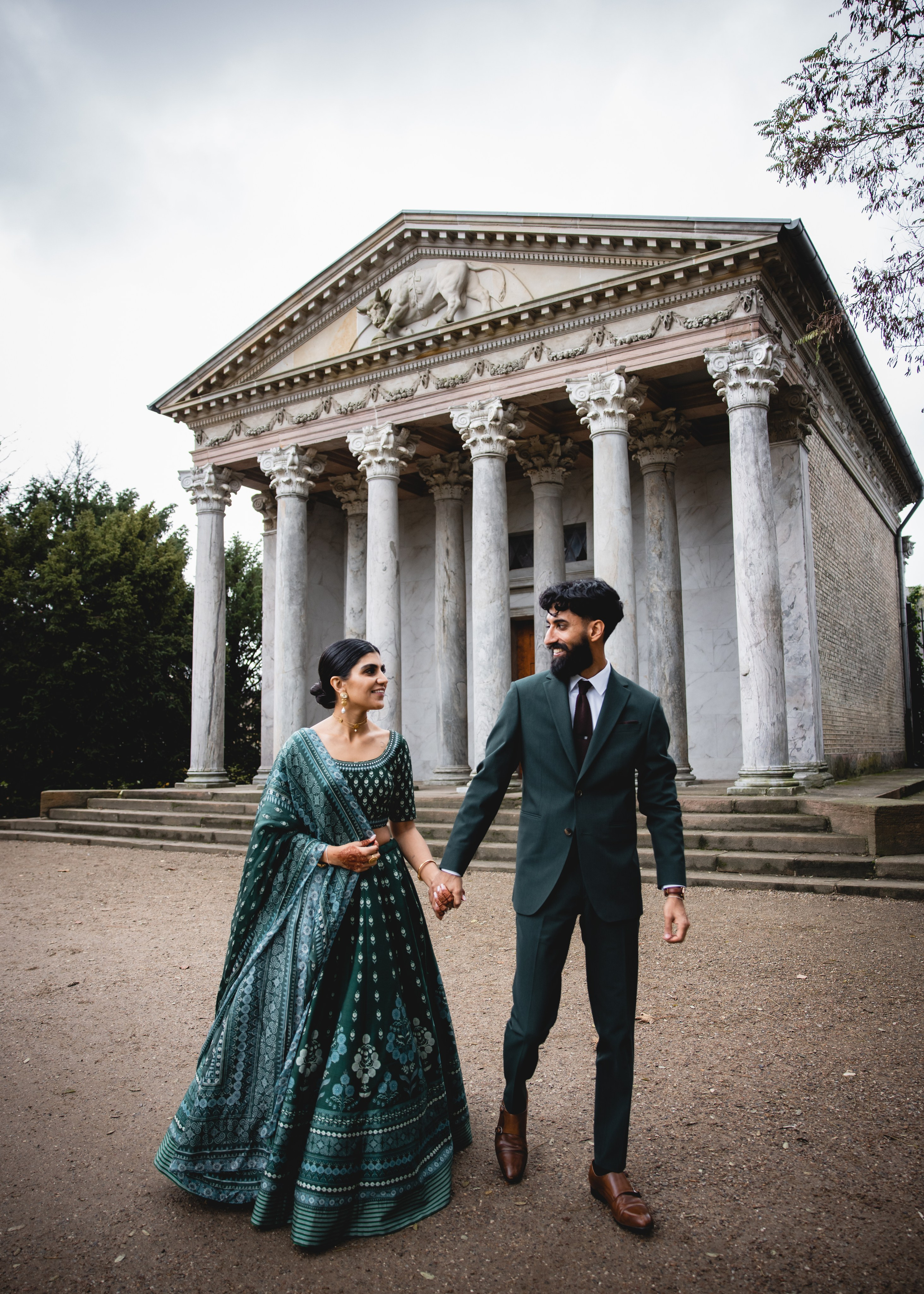 Indian style. Professional wedding photographer in Copenhagen, Denmark — Julia Byron