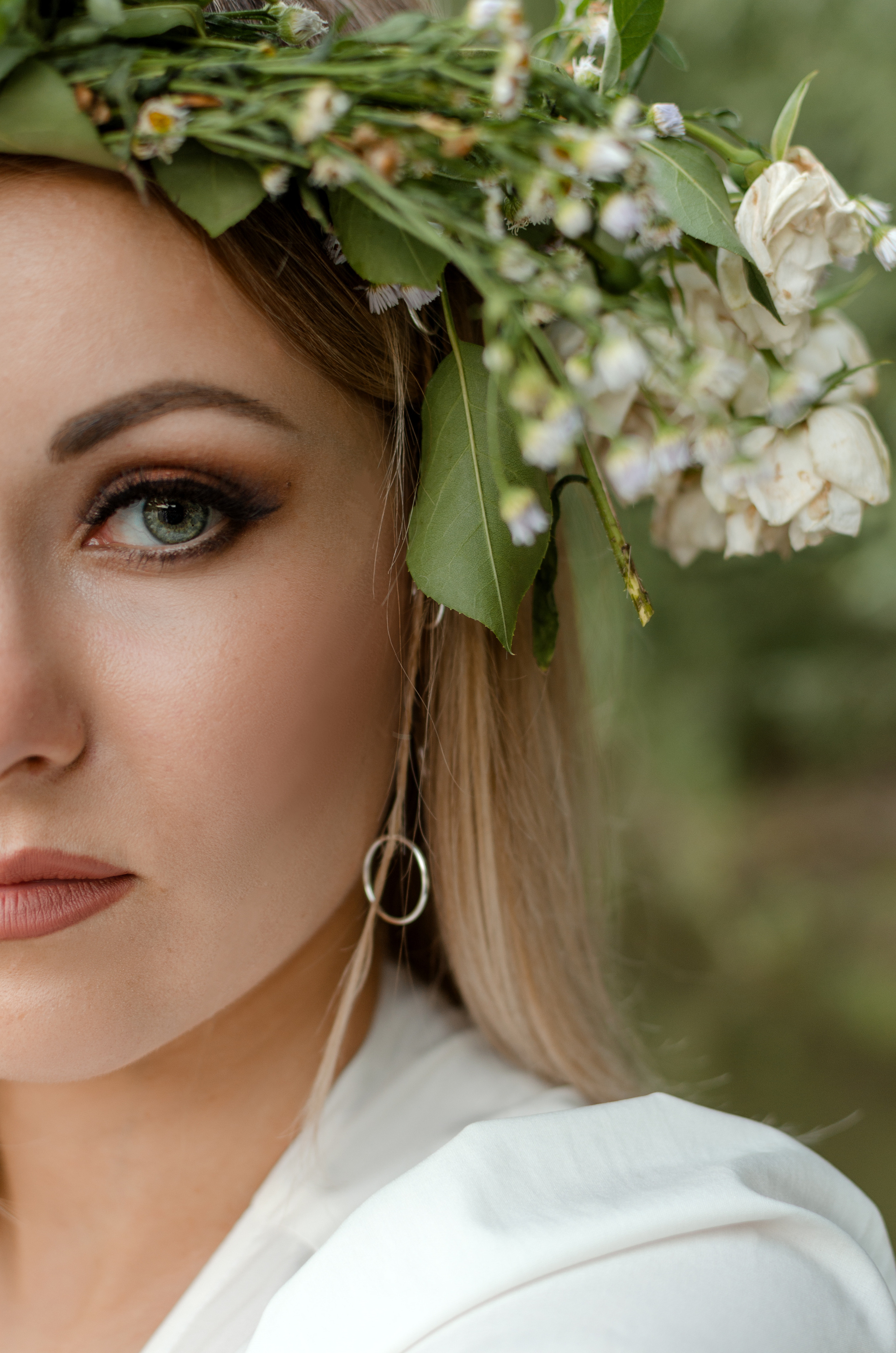 Ивана Купала. Фотосессия в воде. Фотосессия в реке. Женский портрет. Нимфа. Серена. Русалка.