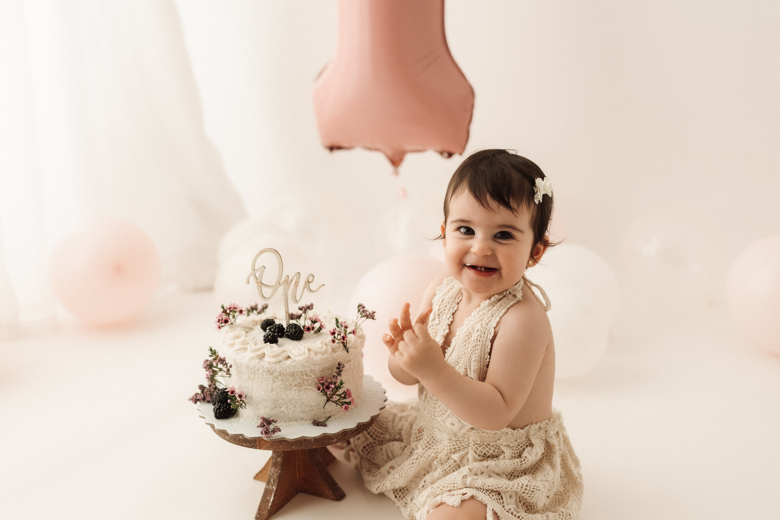 7. Smash Cake. Fotógrafa de Casamentos e Família em Braga — Alexandra Mieres Photography