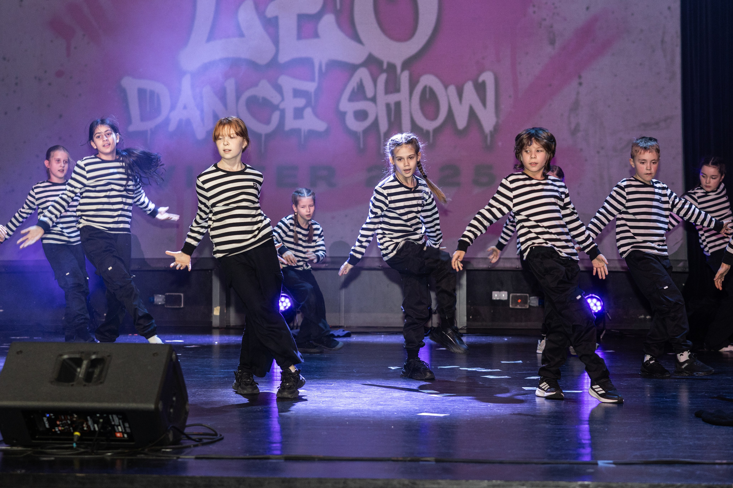 LEO DANCE SHOW WINTER 2025. Семейный и детский фотограф в Варшаве Мила Бобровская
