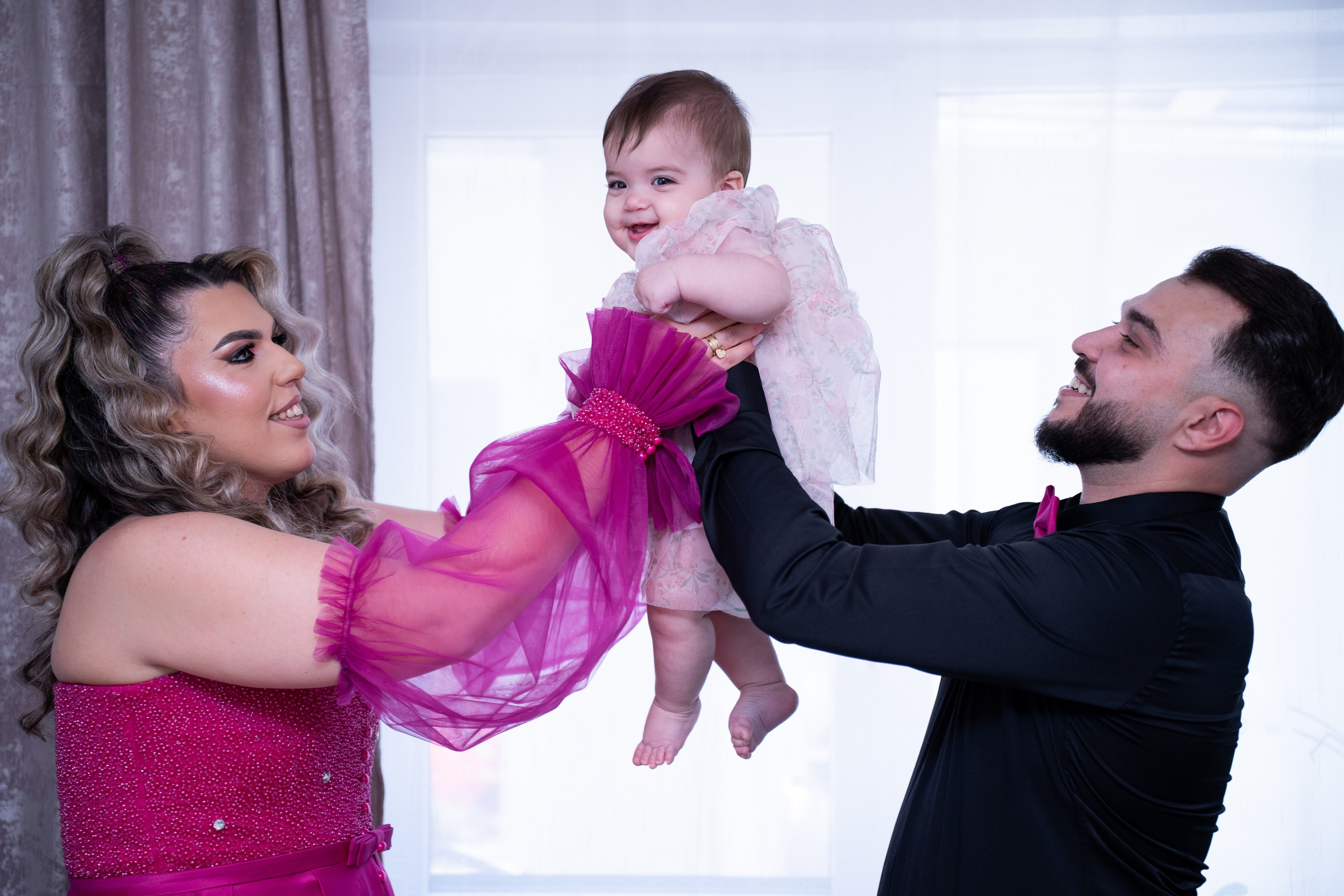 BOTEZ - PRIMUL ZÂMBET