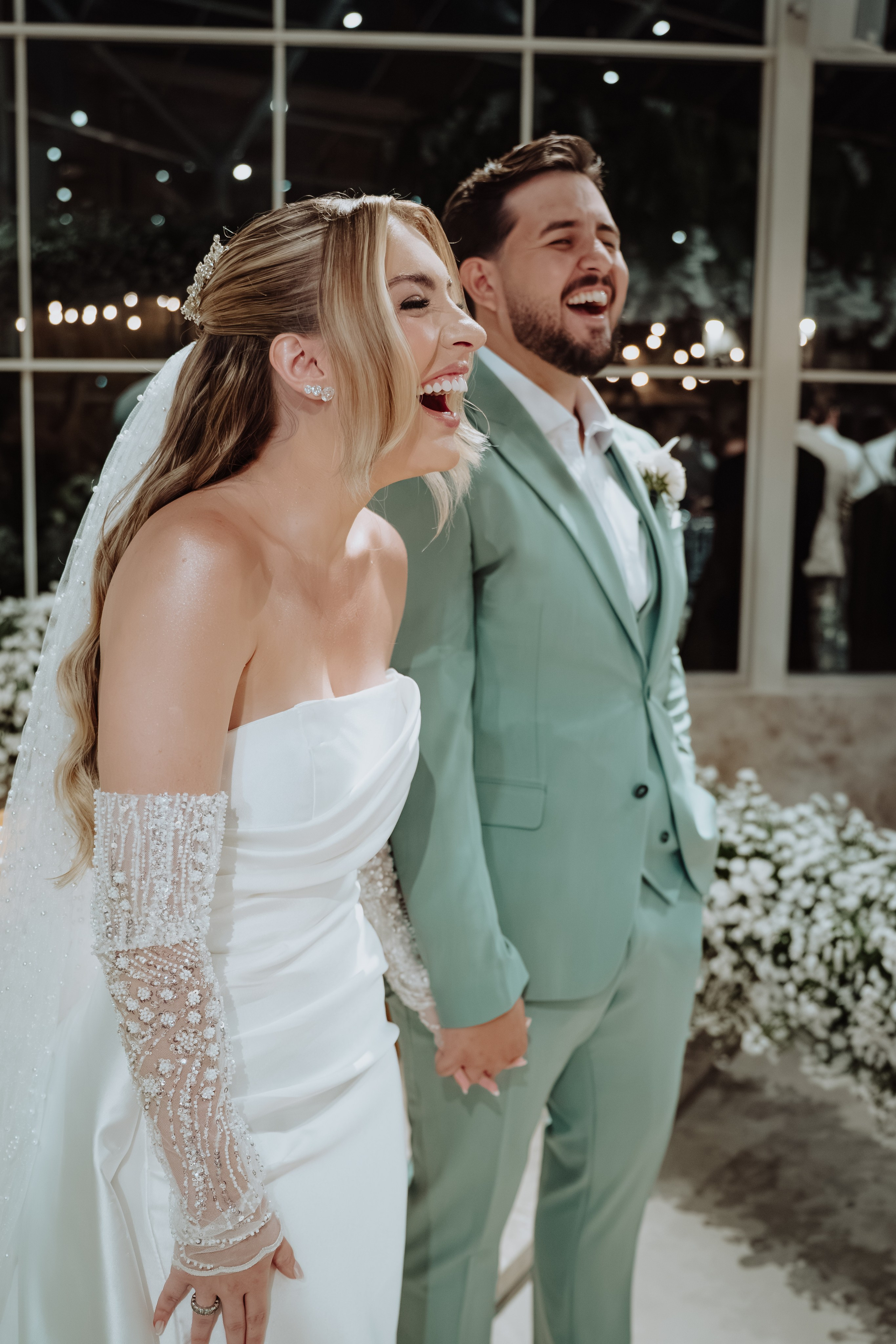 Leticia & Armado. O Casal Dos Noivos
