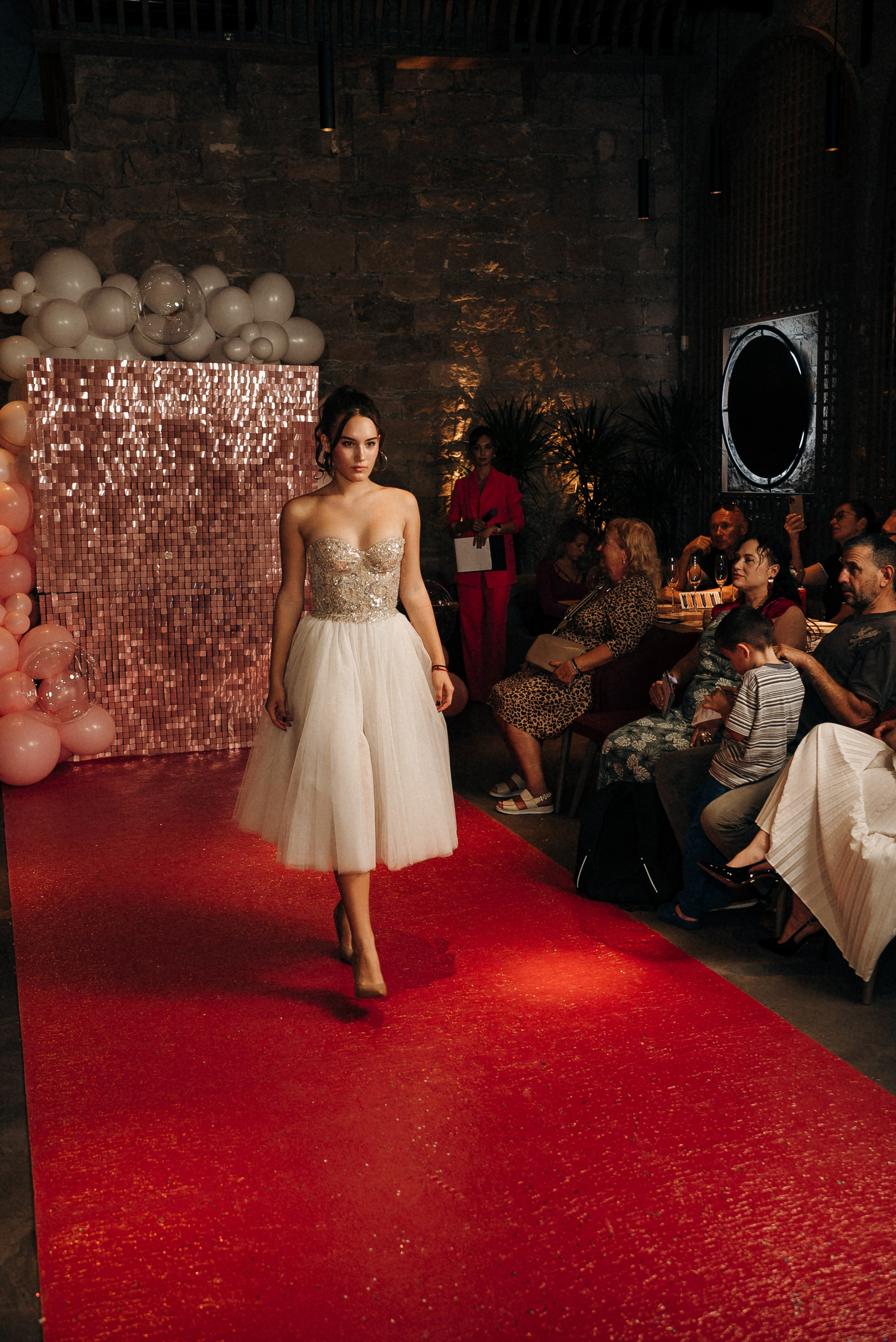 Fashion show. Портретный и семейный фотограф в Лимассоле Кипр Анна Руссу