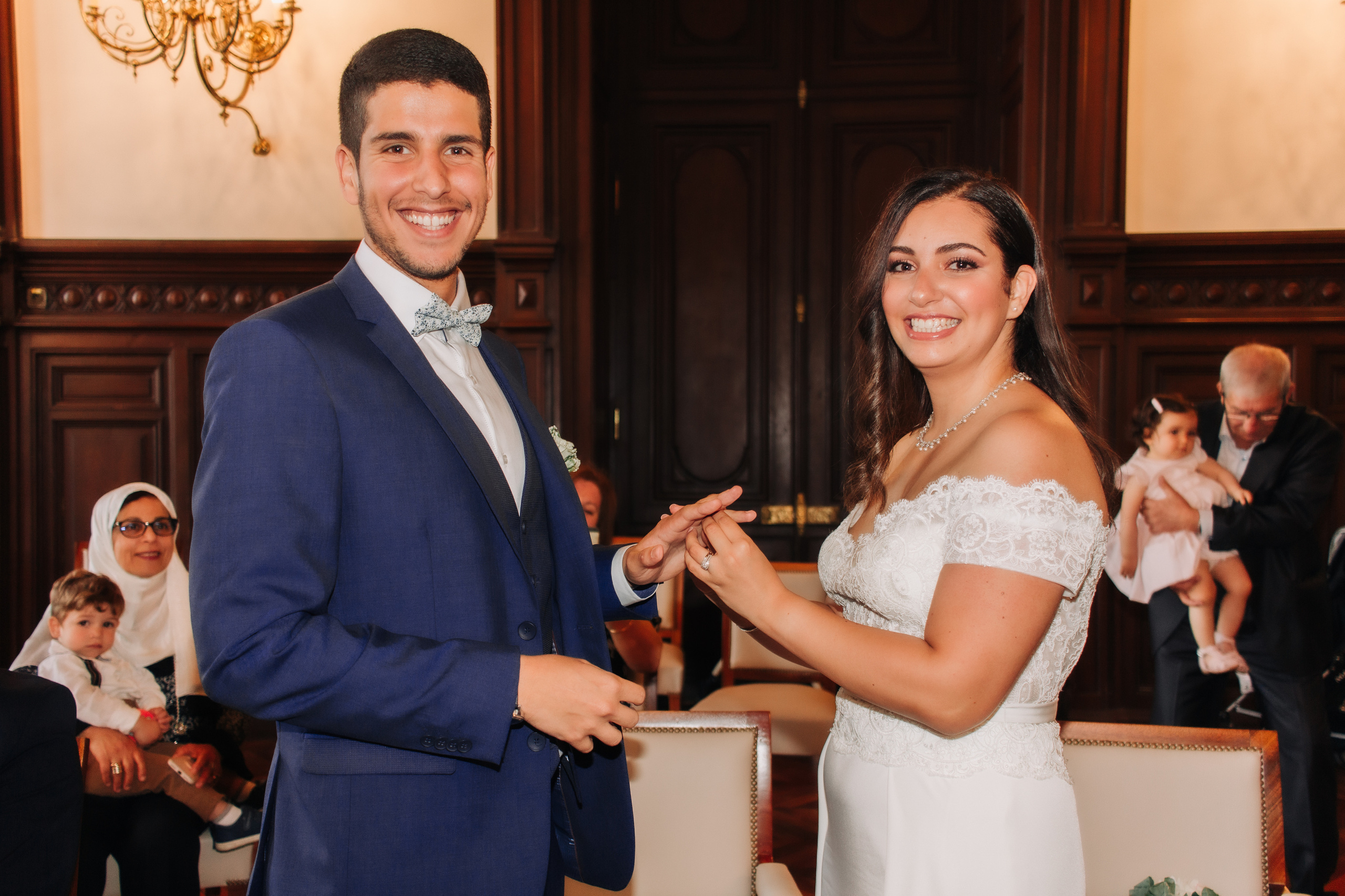 L’Amour et la joie de Fatima & Lotfi. Photographe professionnelle à Poitiers, Tours et Châtellerault | Studio photo entre Poitiers et Tours – portraits, familles, entreprises, ma