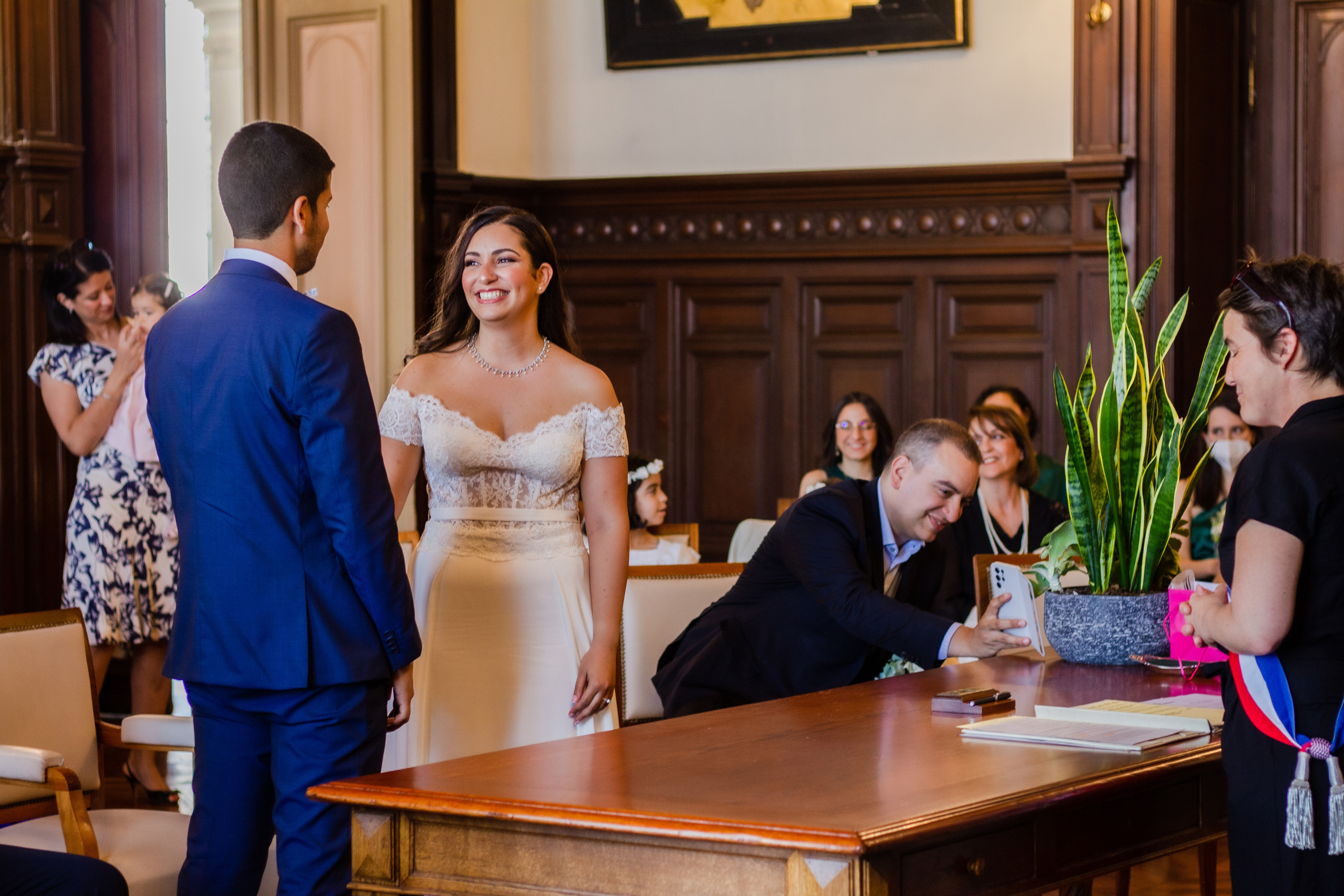 L’Amour et la joie de Fatima & Lotfi. Photographe professionnelle à Poitiers, Tours et Châtellerault | Studio photo entre Poitiers et Tours – portraits, familles, entreprises, ma