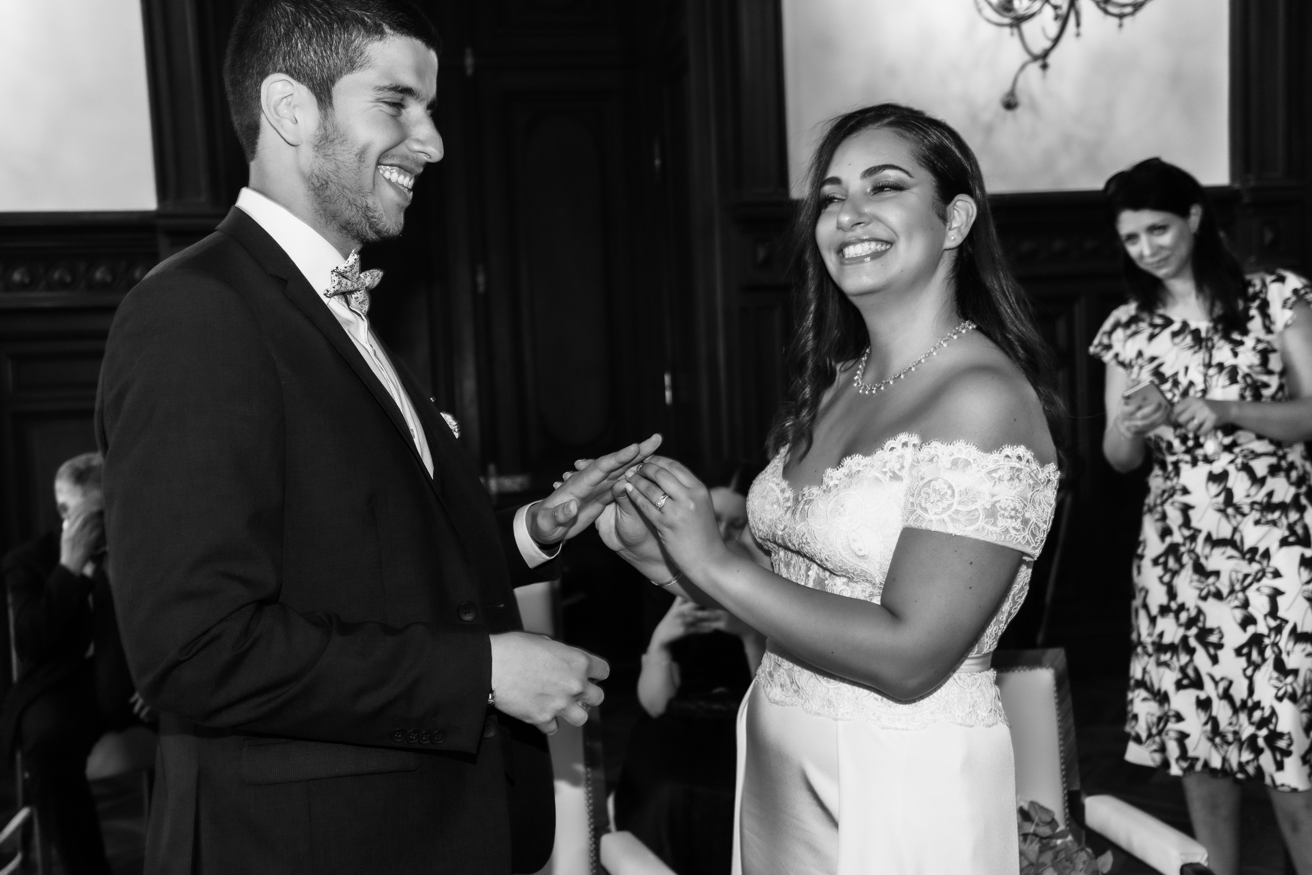 L’Amour et la joie de Fatima & Lotfi. Photographe professionnelle à Poitiers, Tours et Châtellerault | Studio photo entre Poitiers et Tours – portraits, familles, entreprises, ma