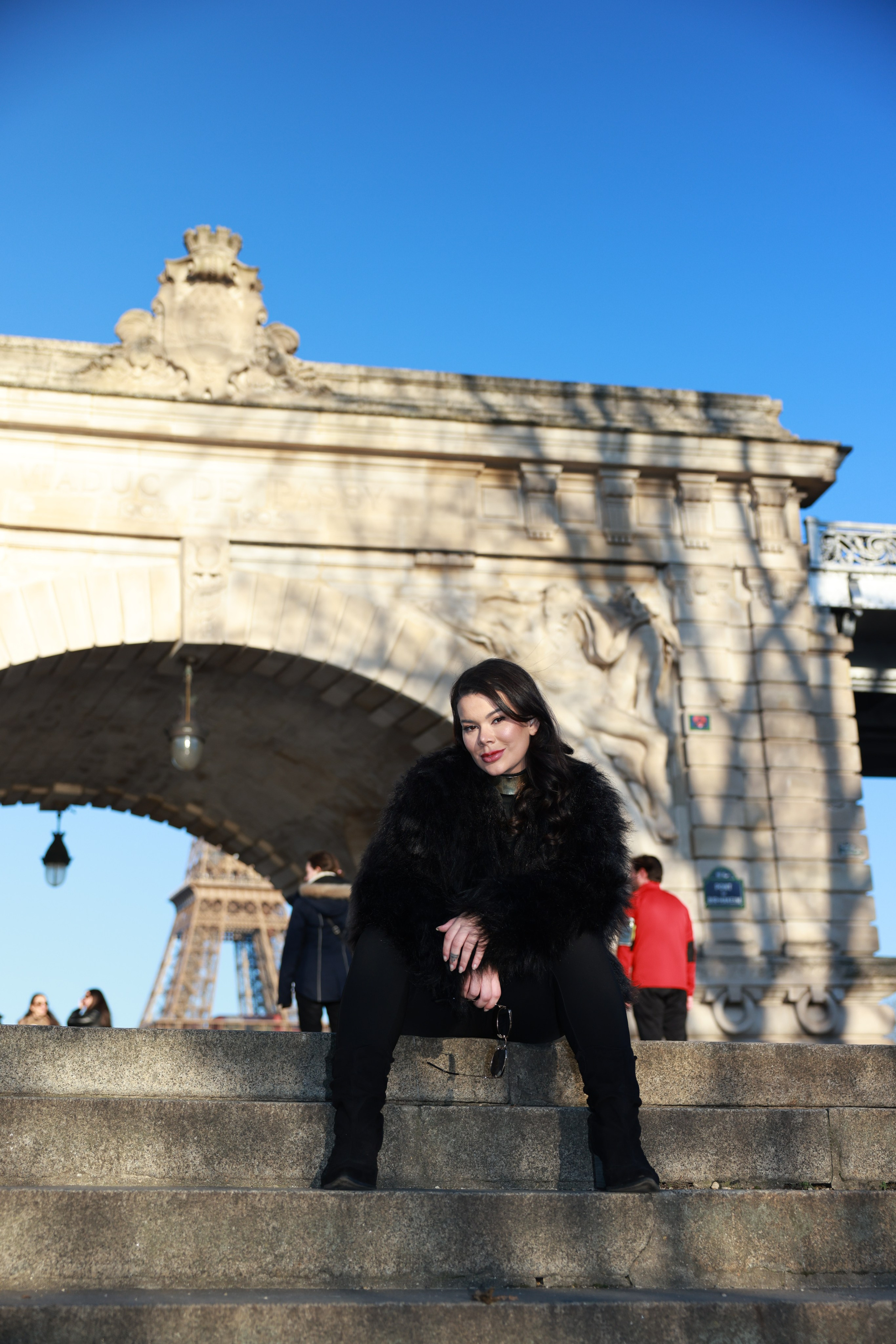 Олег. Director — Photo & Video Paris