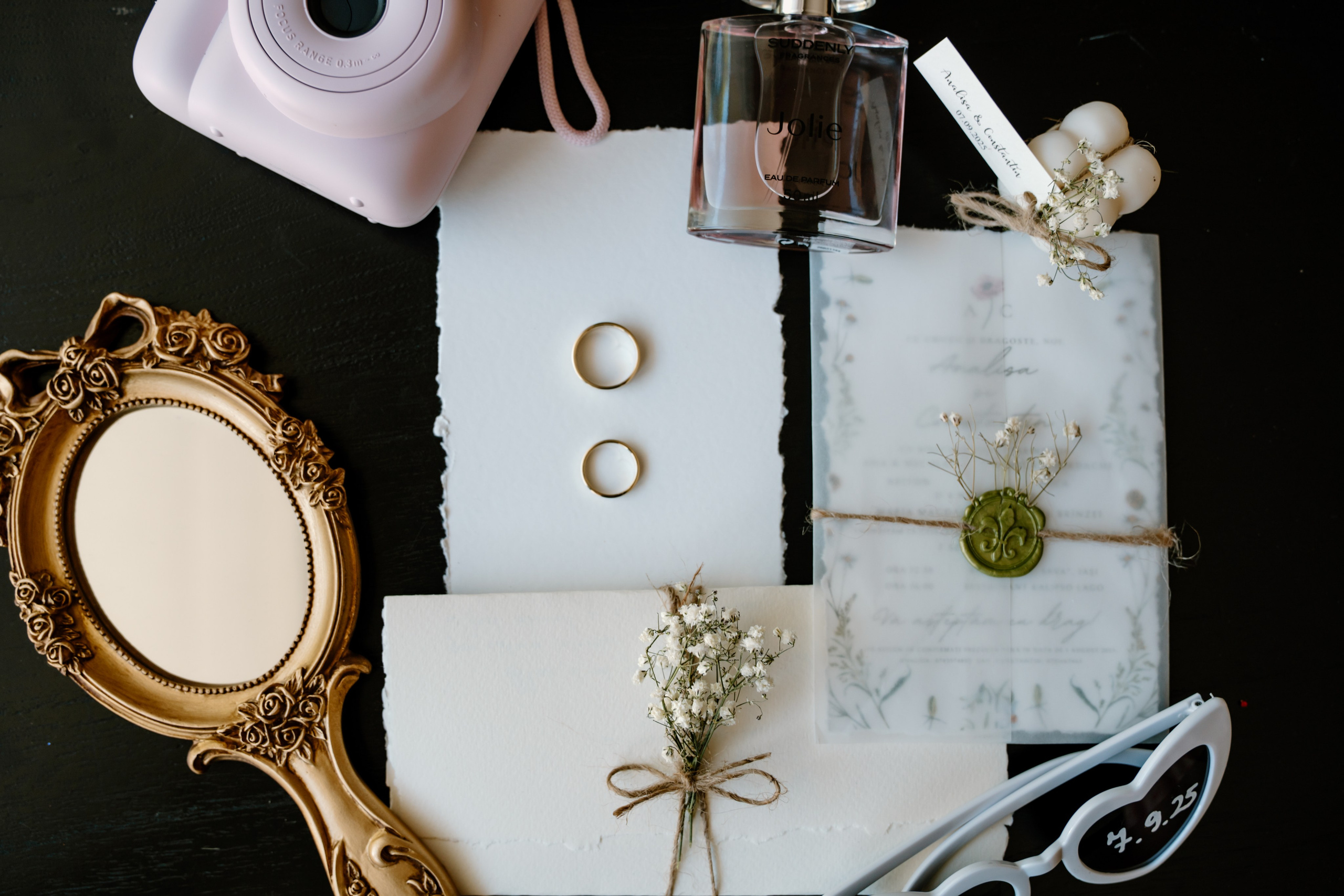 Analisa | Constantin. Gabrielacojocariu.com