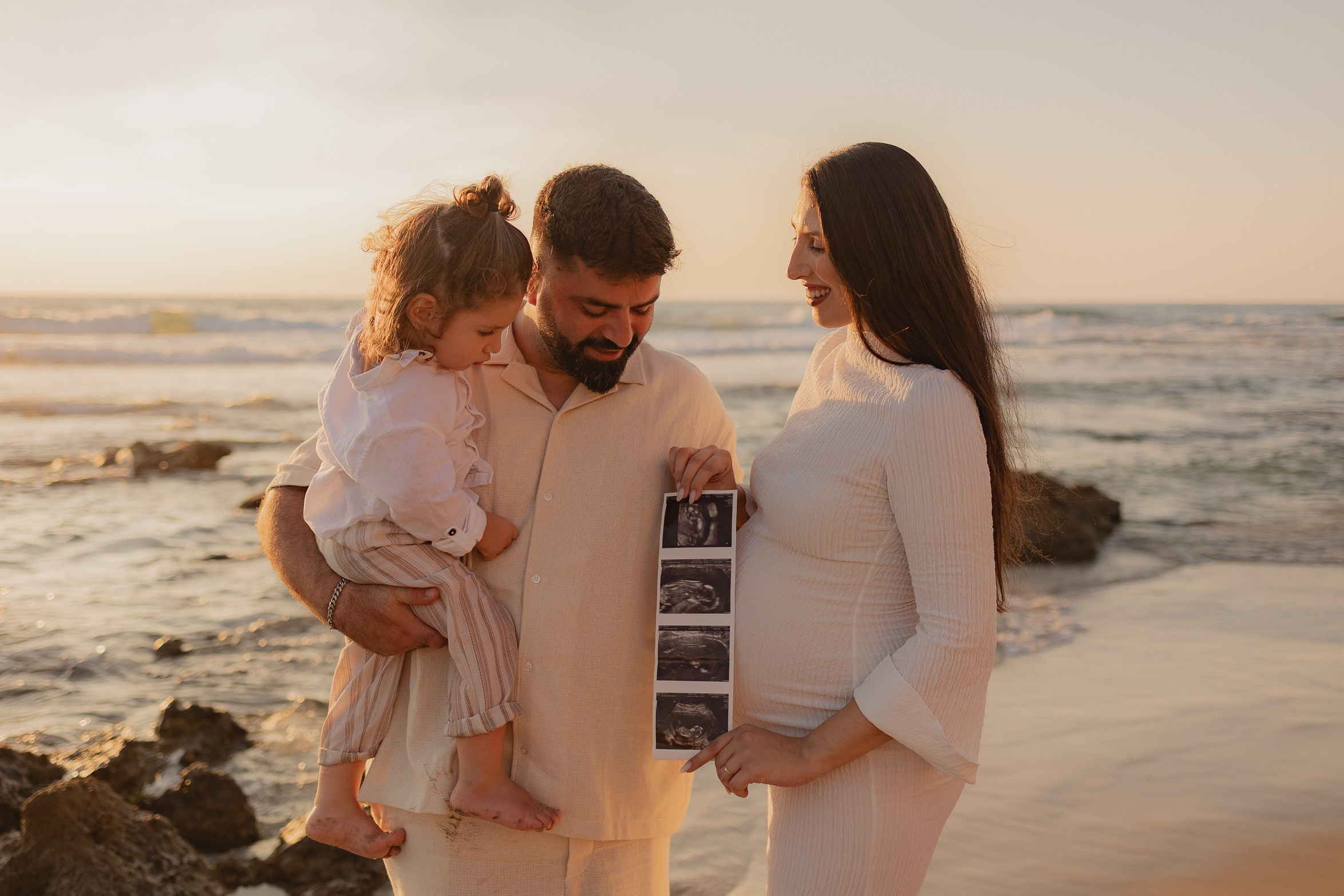 הריון & משפחה בחוף ים. דף בית