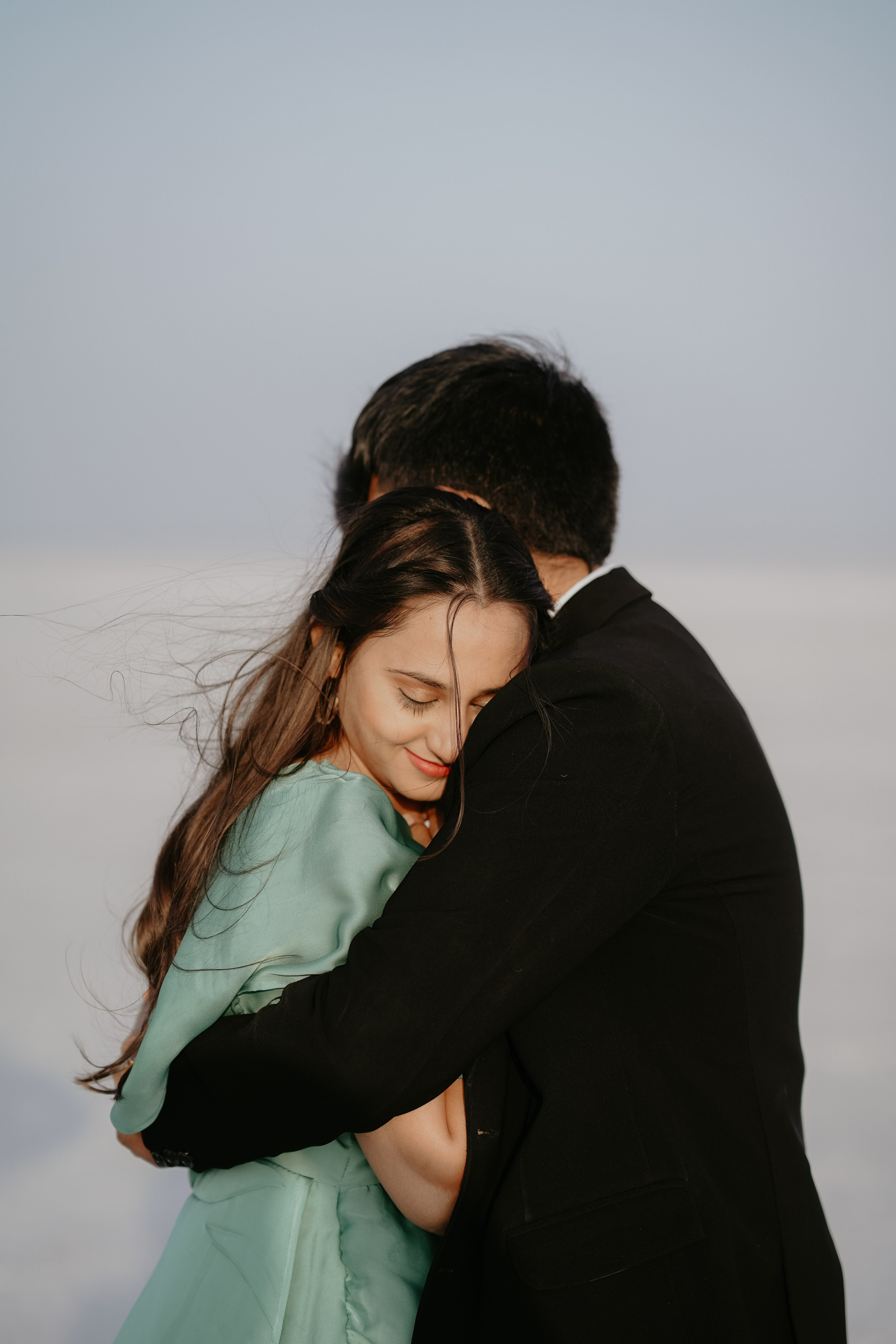 COUPLE SESSIONS. Love Emotions Weddings
