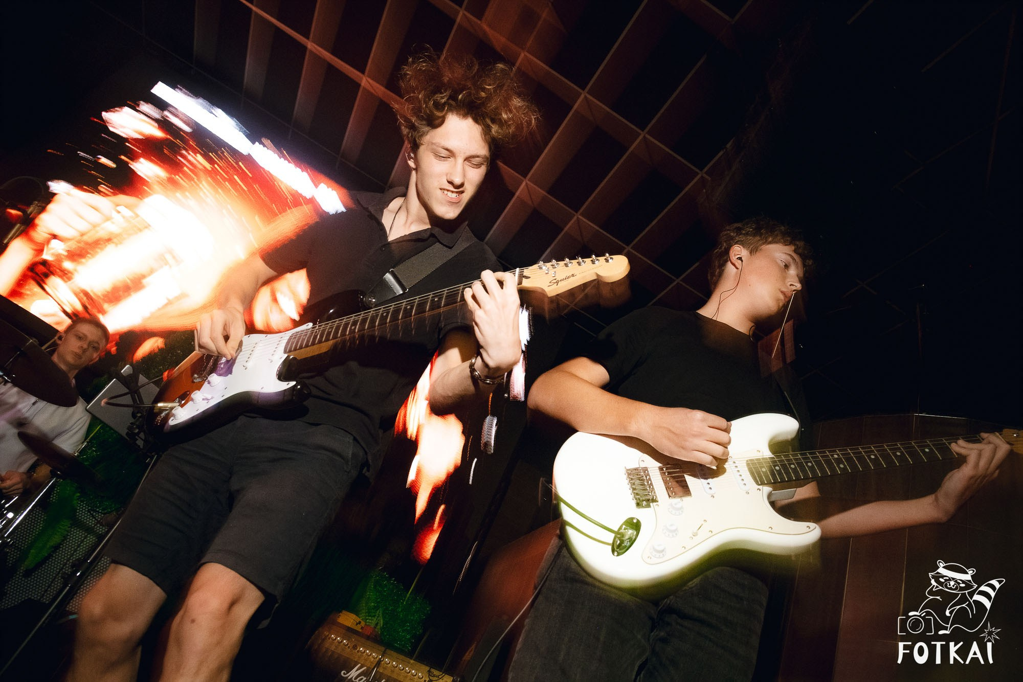 Oktoberfest Torrevieja 2025 в Avalon — Stones of the Coast, живая музыка и рок-атмосфера | Фоторепортаж FOTKAI