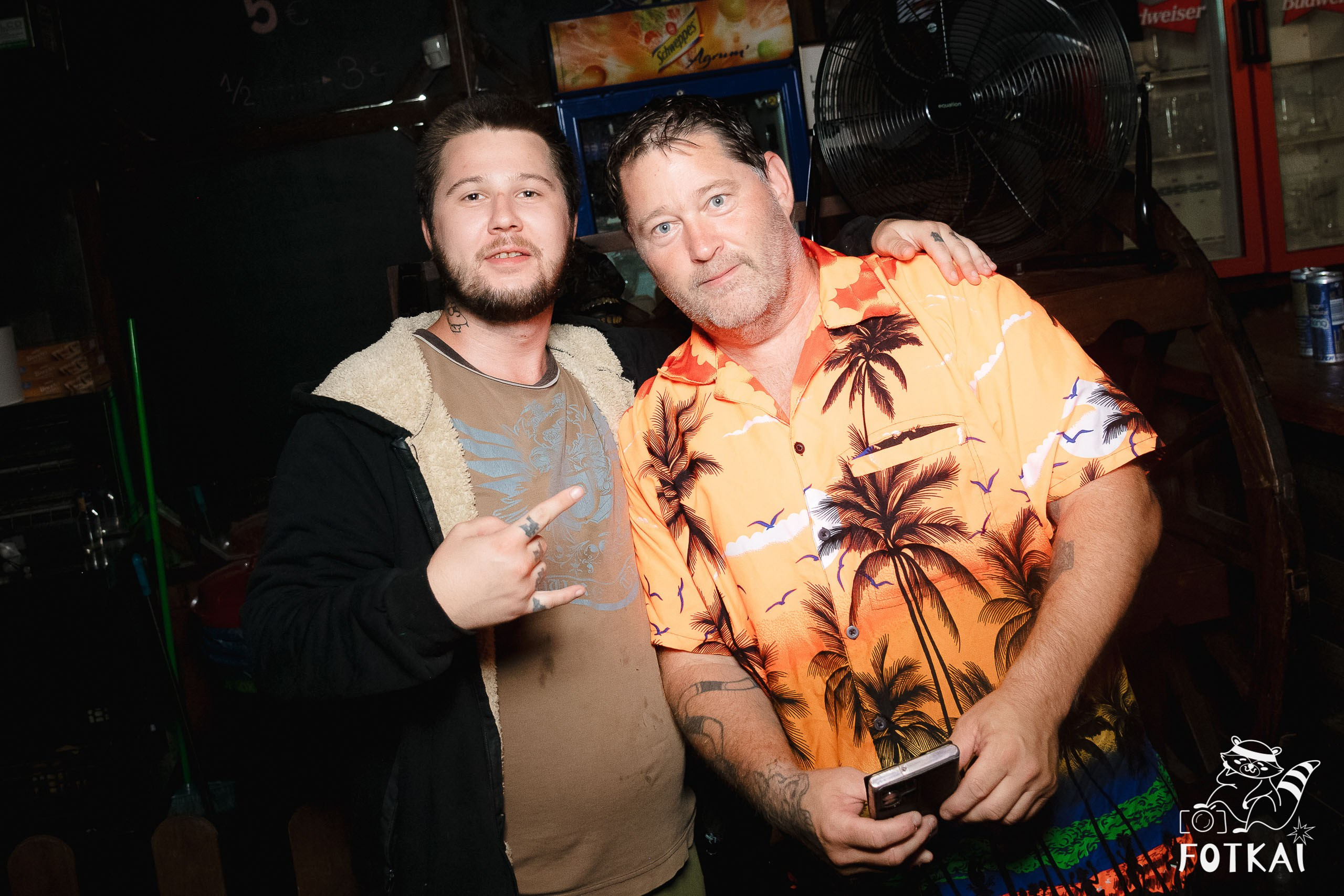 Stones of the Coast en El Paso Rock Bar Torrevieja: Reportaje fotográfico 20.09.25 | FOTKAI