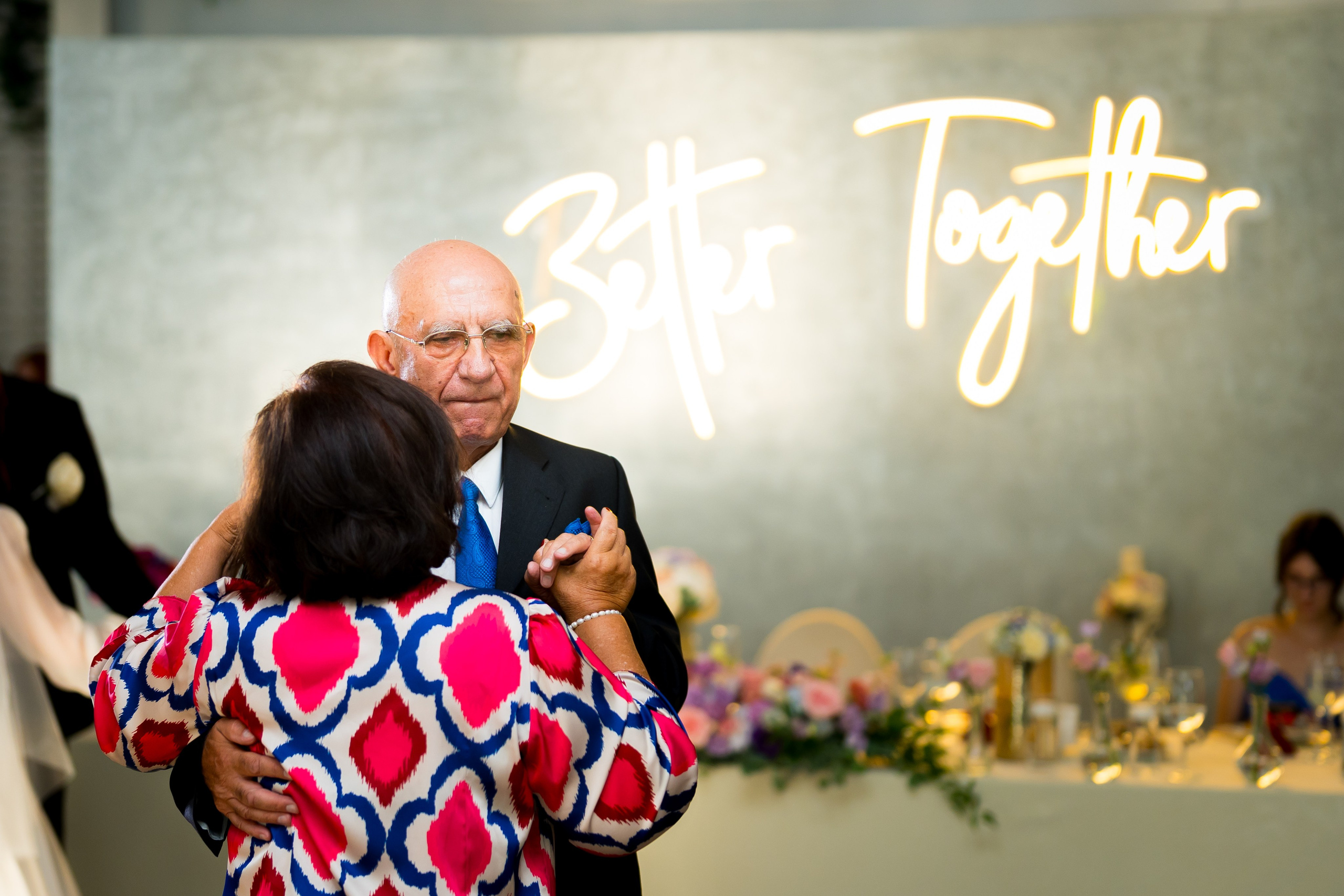 PARTY. Gabriel Florea — Fotograf nuntă București