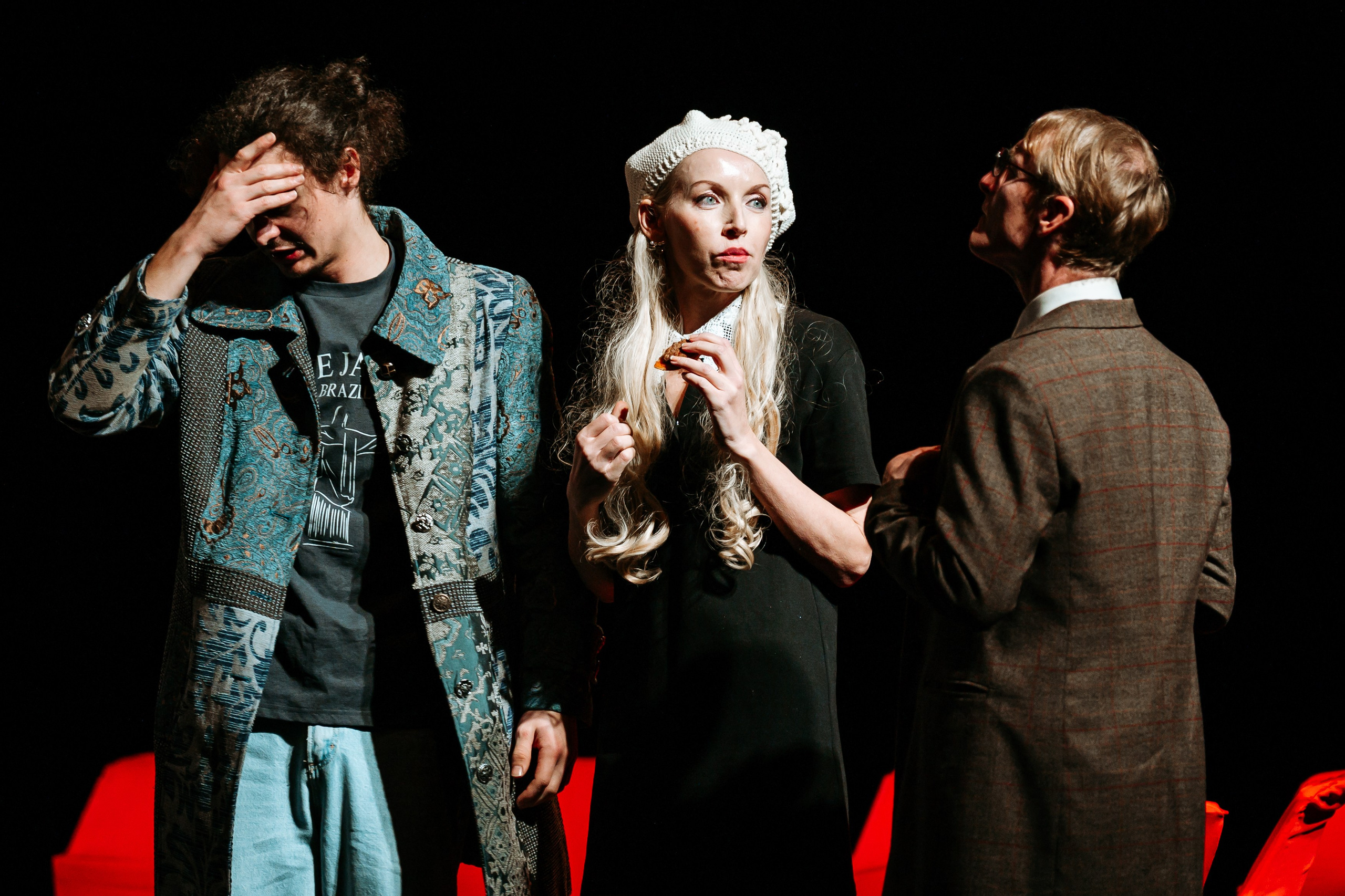 Garbo Teater „12 стульев“. Jelizaveta Gross - reportaaži- ja portreefotograaf Narvas